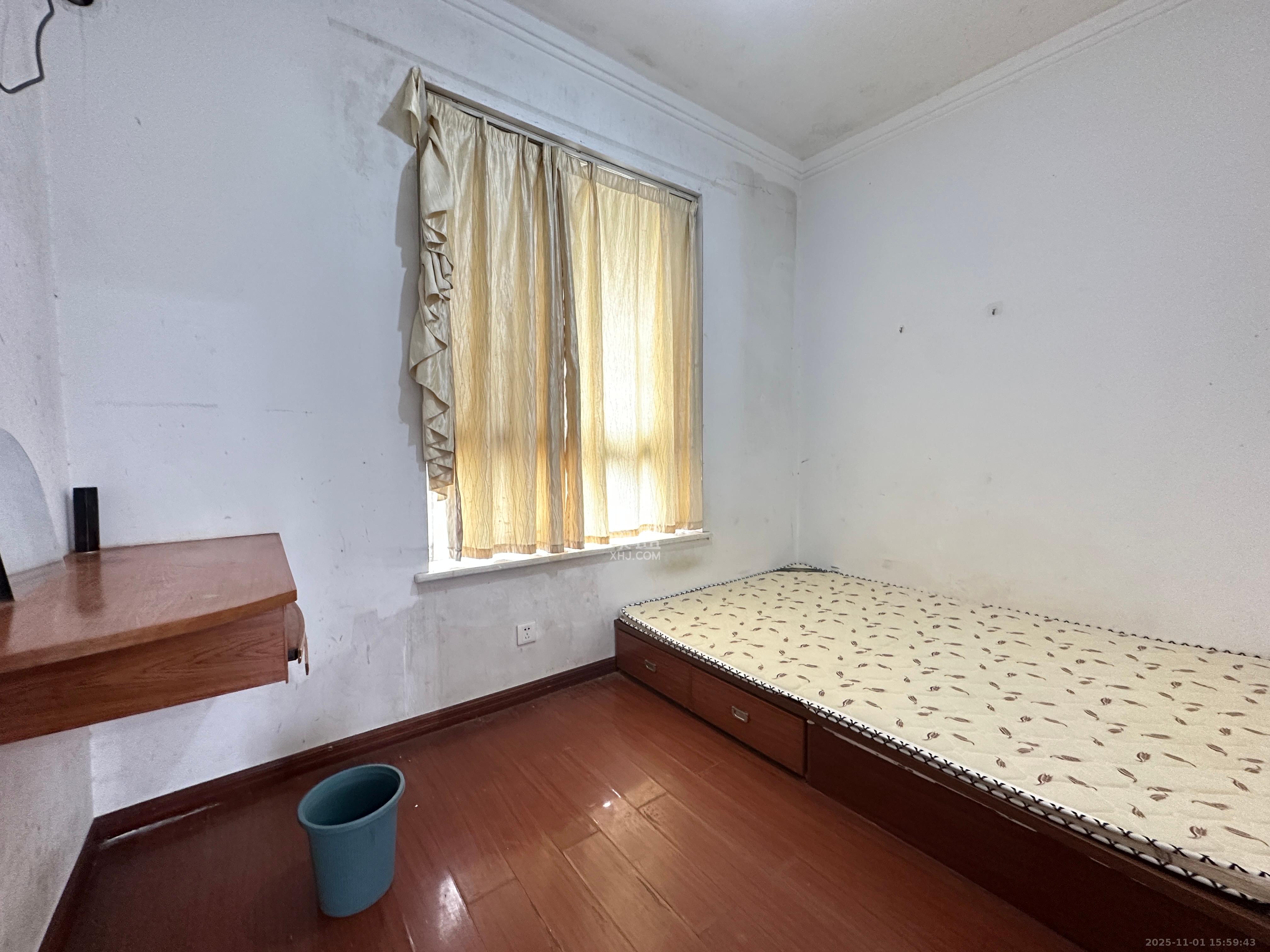 爱琴海岸  2室2厅1卫    1400.0元/月室内图