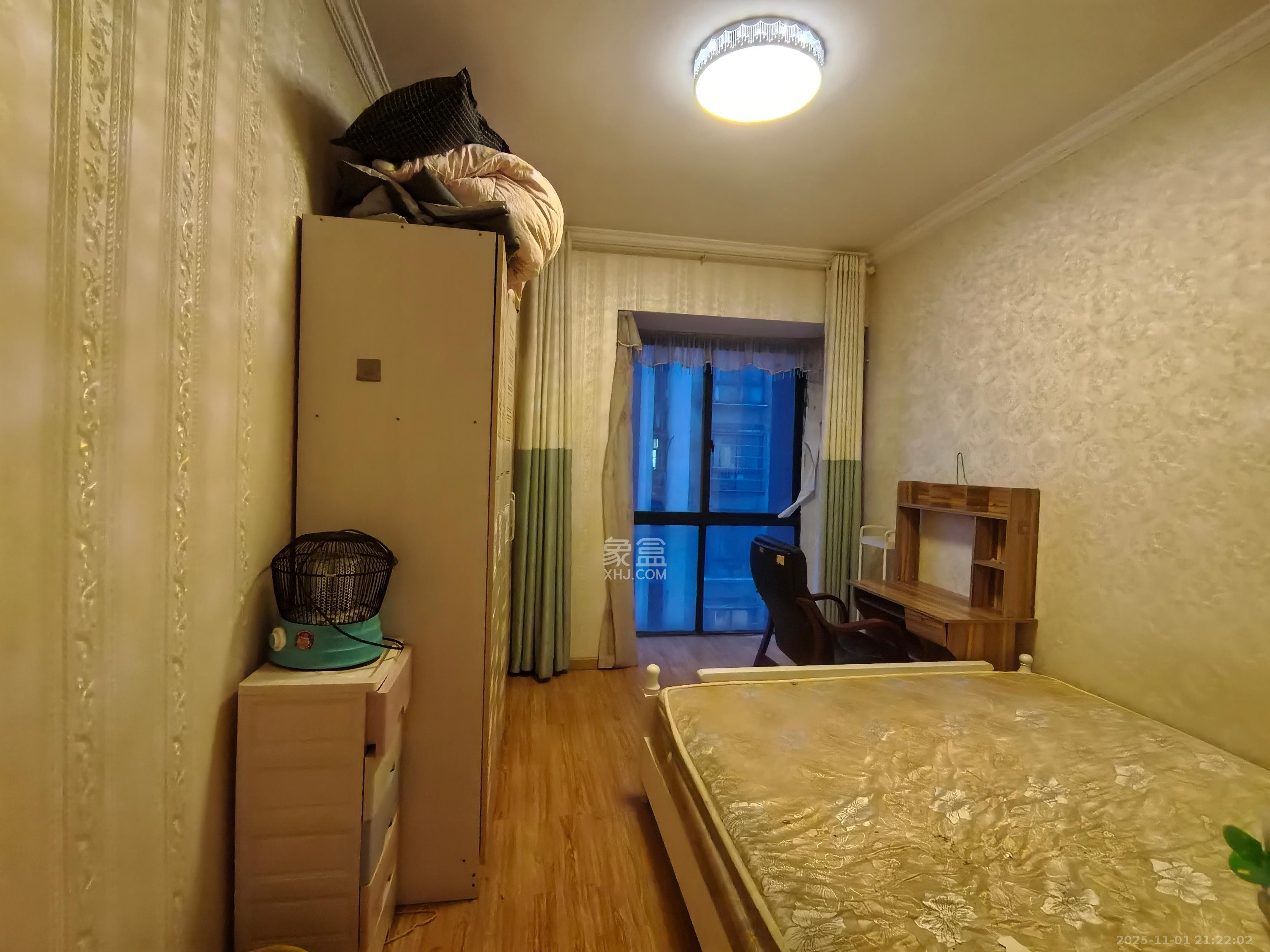 城南故事家园  3室2厅1卫    2100.0元/月 城南故事家园  3室2厅1卫    2100.0元/月室内图