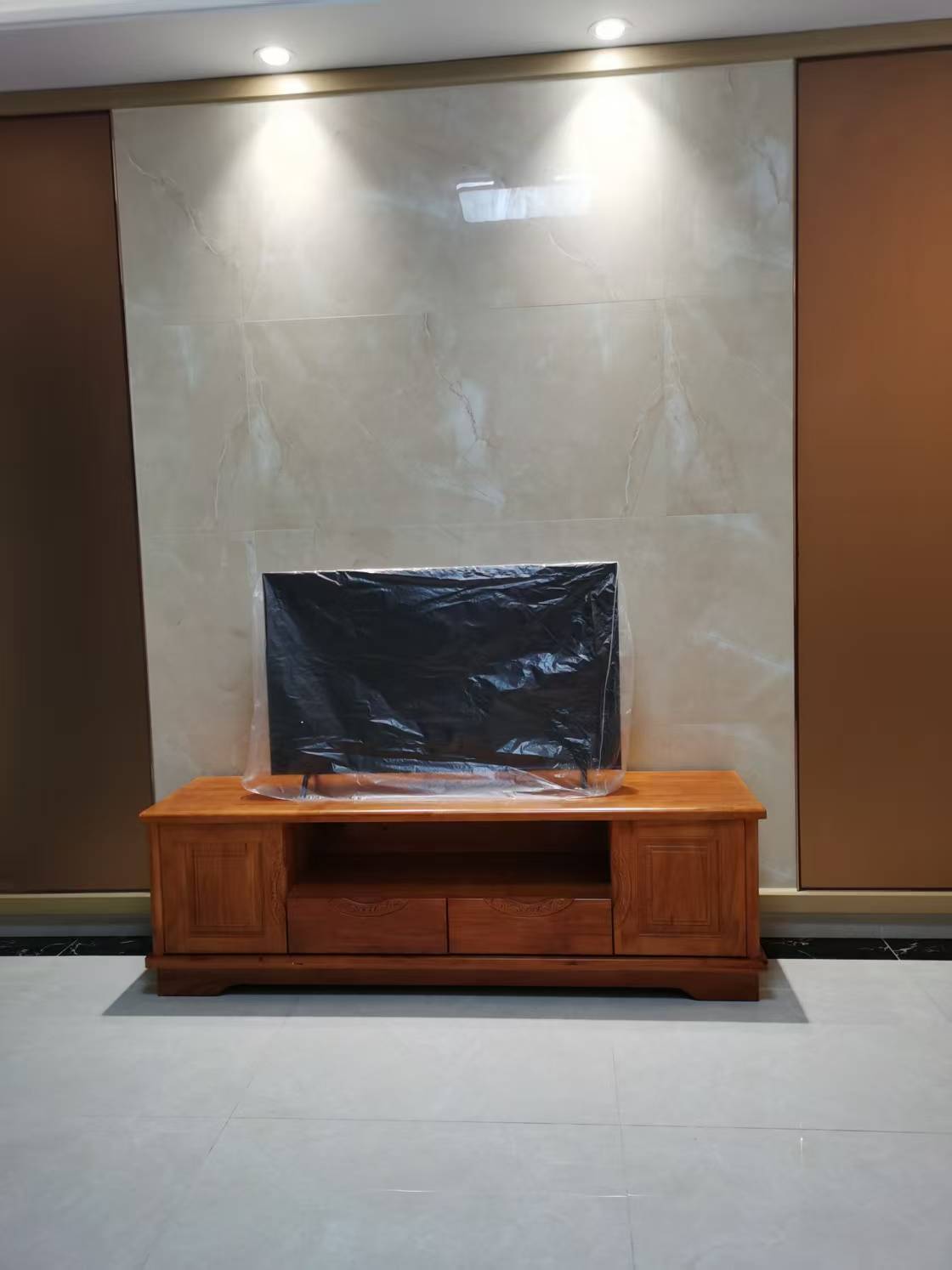 现代美居(喜盈门) 1室1厅1卫 2400.0元/月 现代美居(喜盈门) 1室1厅1卫 2400.0元/月室内图