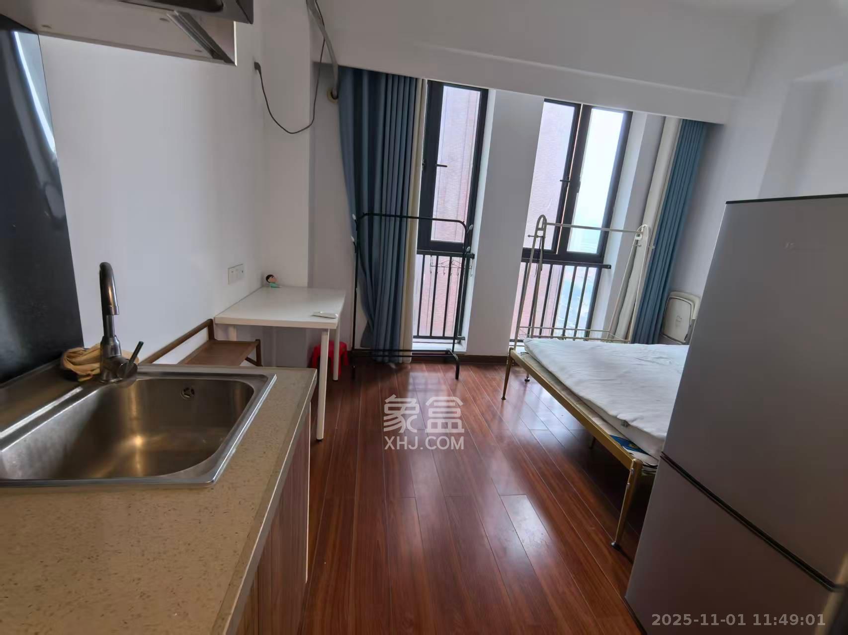 荣泰广场 1室0厅1卫 1150.0元/月 荣泰广场 1室0厅1卫 1150.0元/月室内图