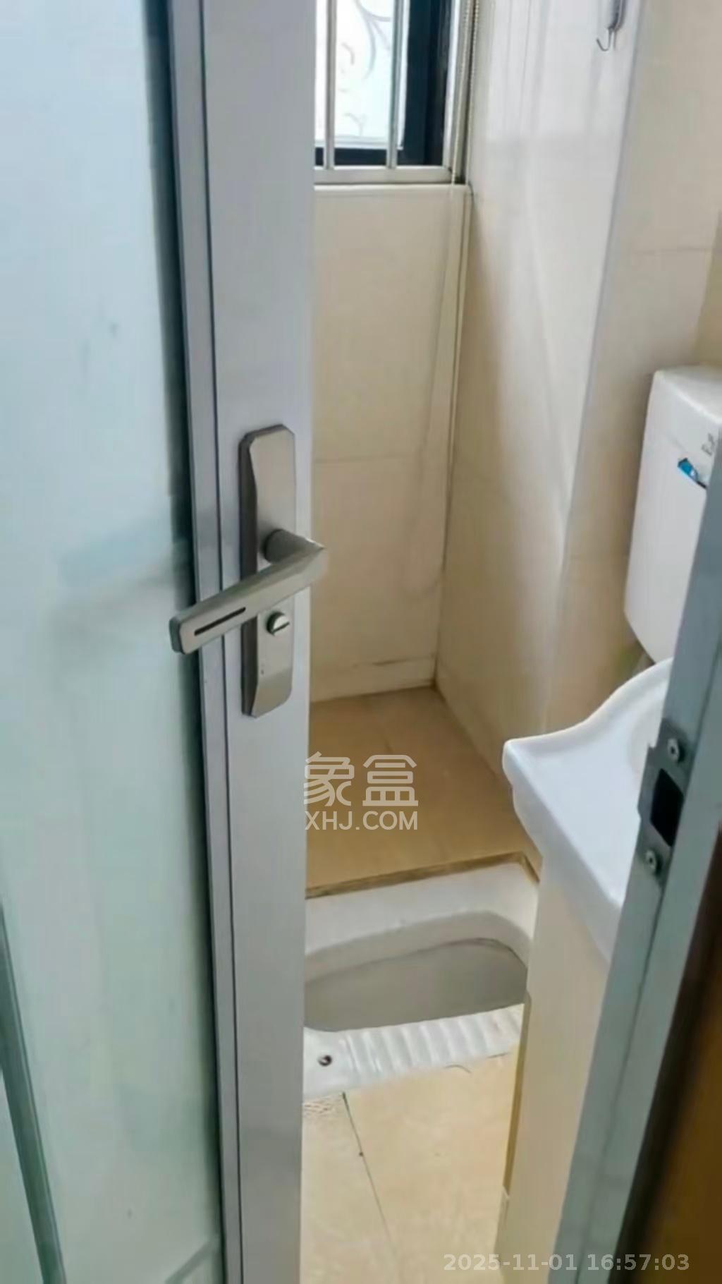 鑫远杰座 2室2厅1卫 1800.0元/月 鑫远杰座 2室2厅1卫 1800.0元/月室内图