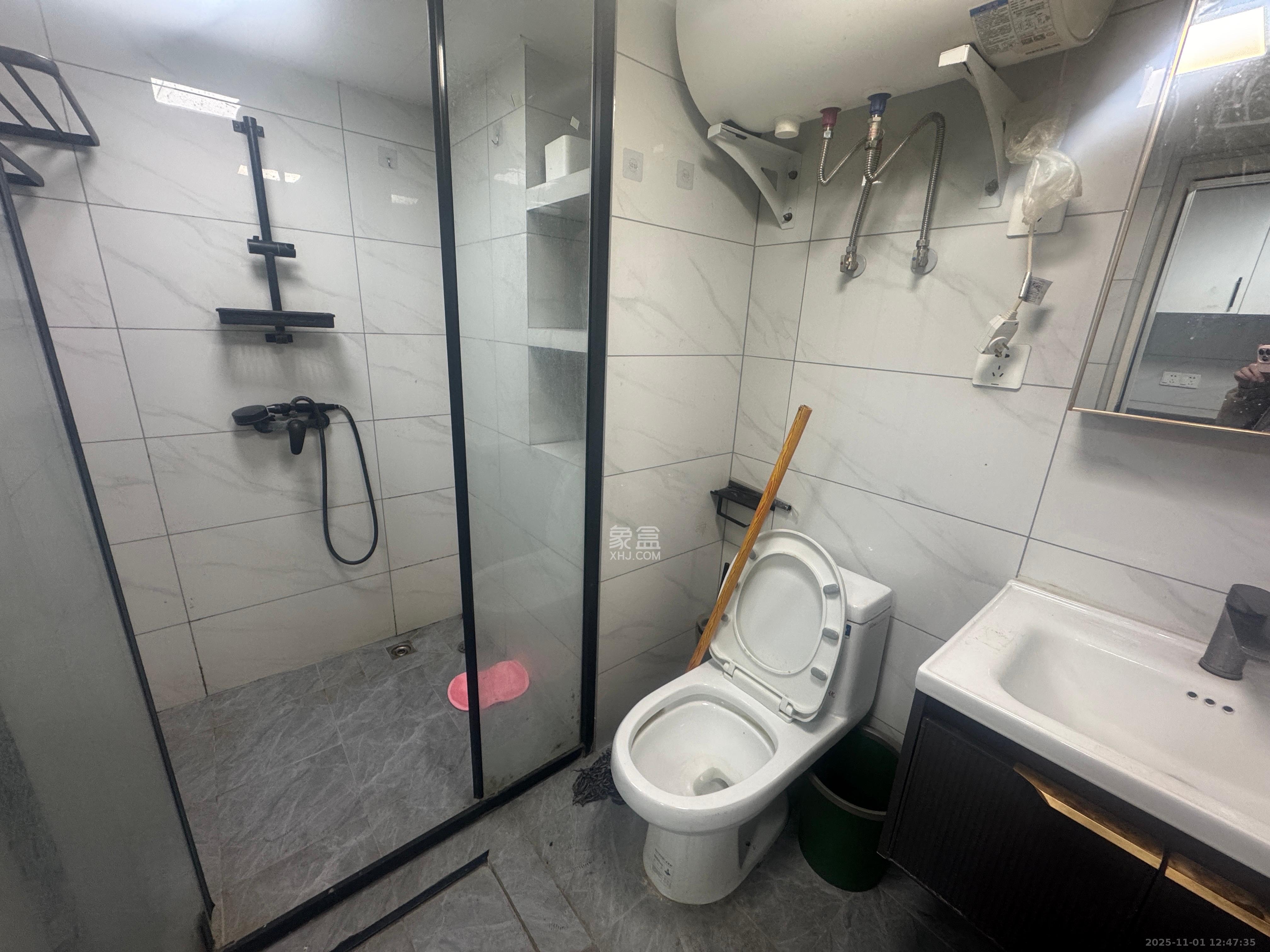 梅溪湖金茂湾 2室1厅1卫 1900.0元/月 梅溪湖金茂湾 2室1厅1卫 1900.0元/月室内图