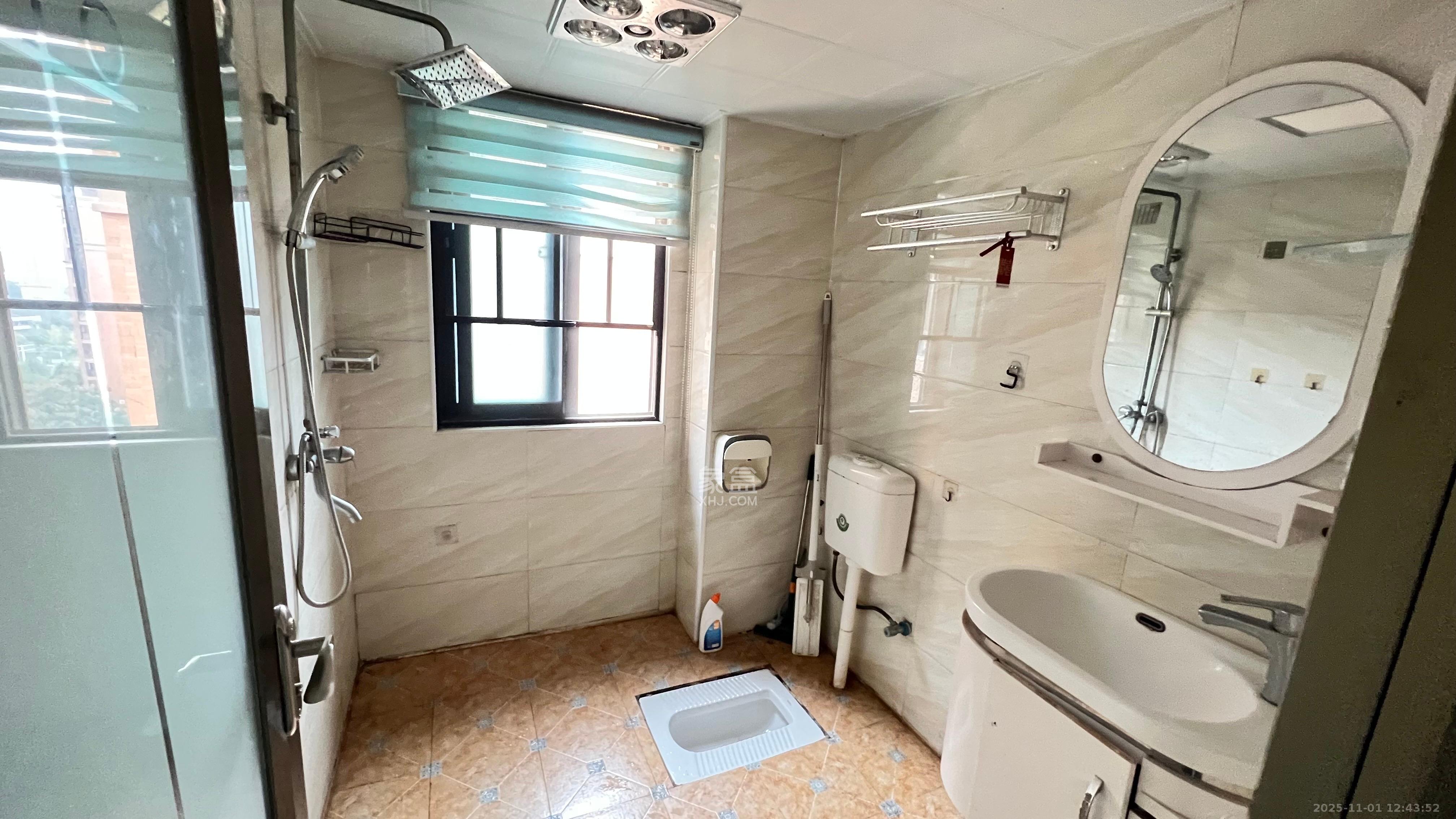 鑫远和城（一、二期）  2室1厅1卫    2000.0元/月室内图