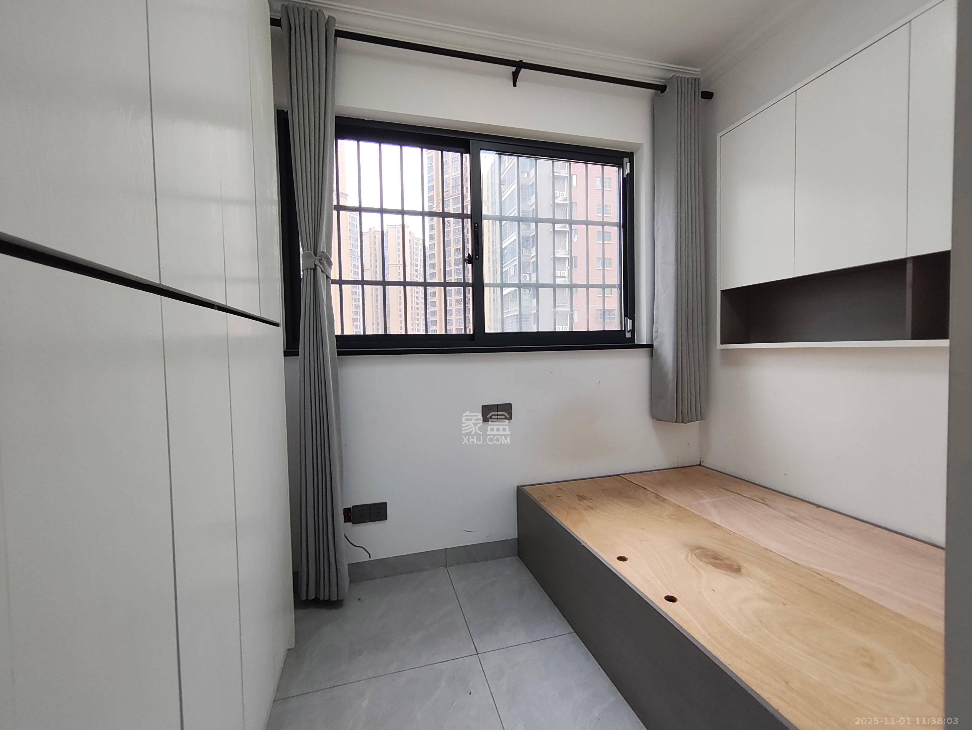 深业喜汇  3室2厅1卫    2300.0元/月室内图