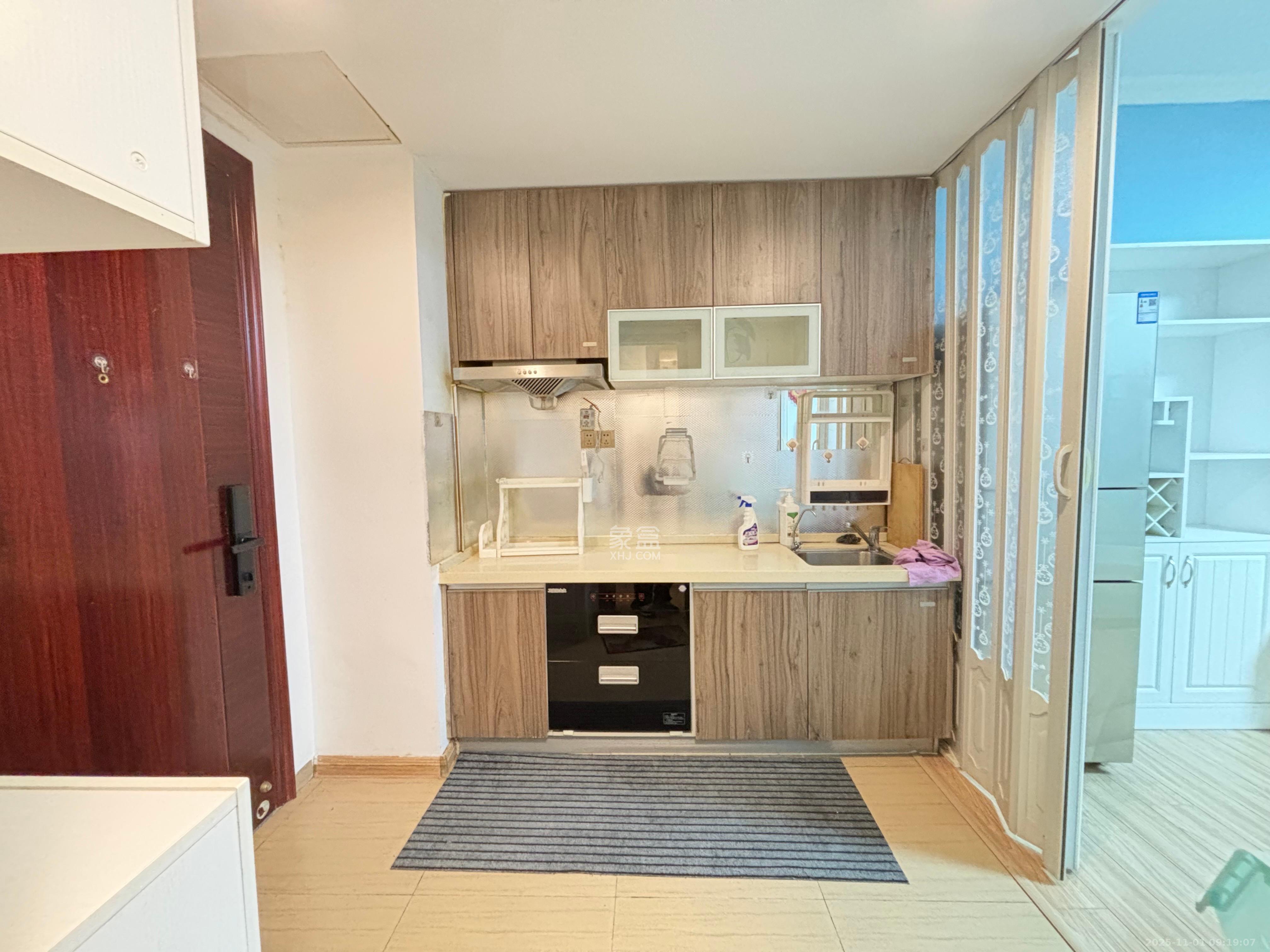 碧桂园星城首府 1室1厅1卫 1600.0元/月 碧桂园星城首府 1室1厅1卫 1600.0元/月室内图