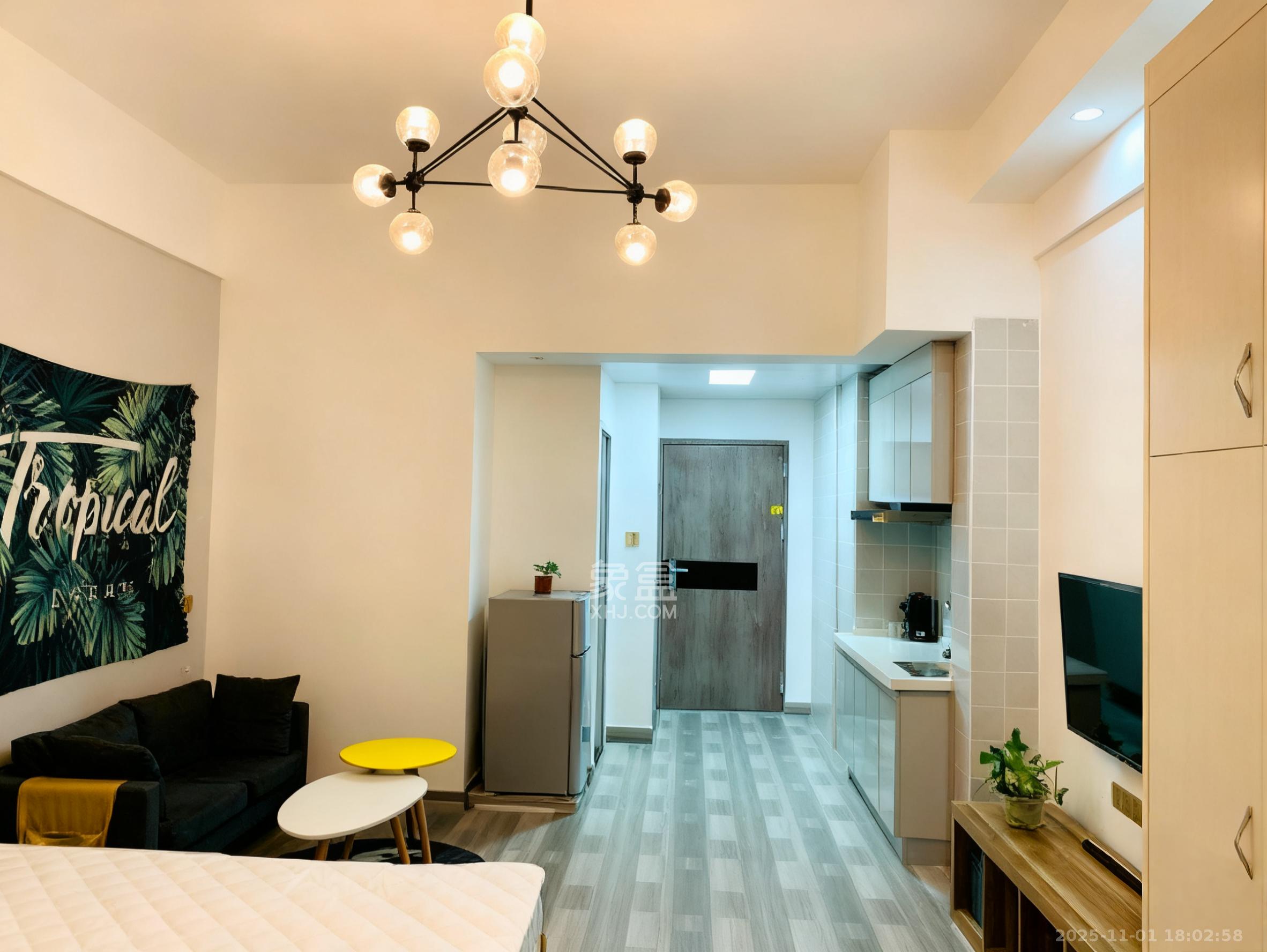 新世界广场 1室1厅1卫 1500.0元/月 新世界广场 1室1厅1卫 1500.0元/月室内图