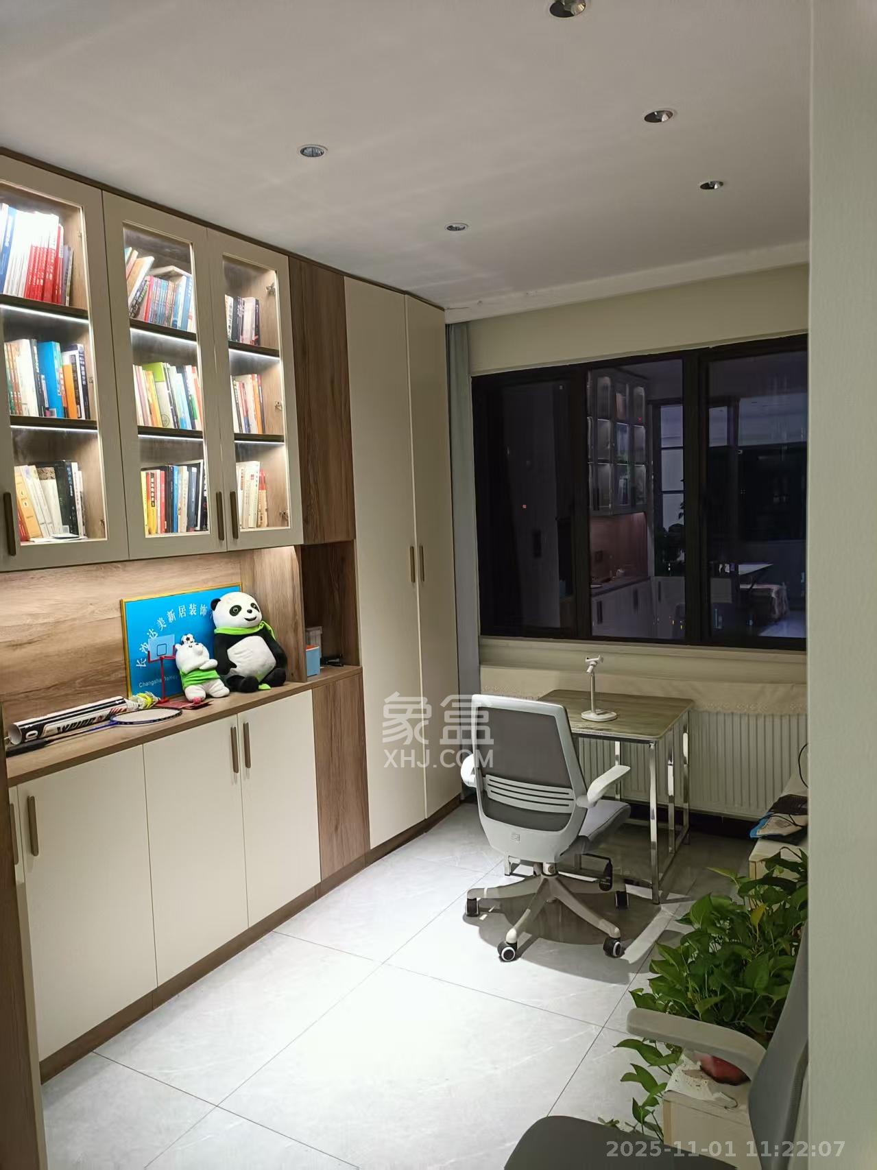 中国铁建梅溪青秀二期  3室1厅2卫    3600.0元/月室内图