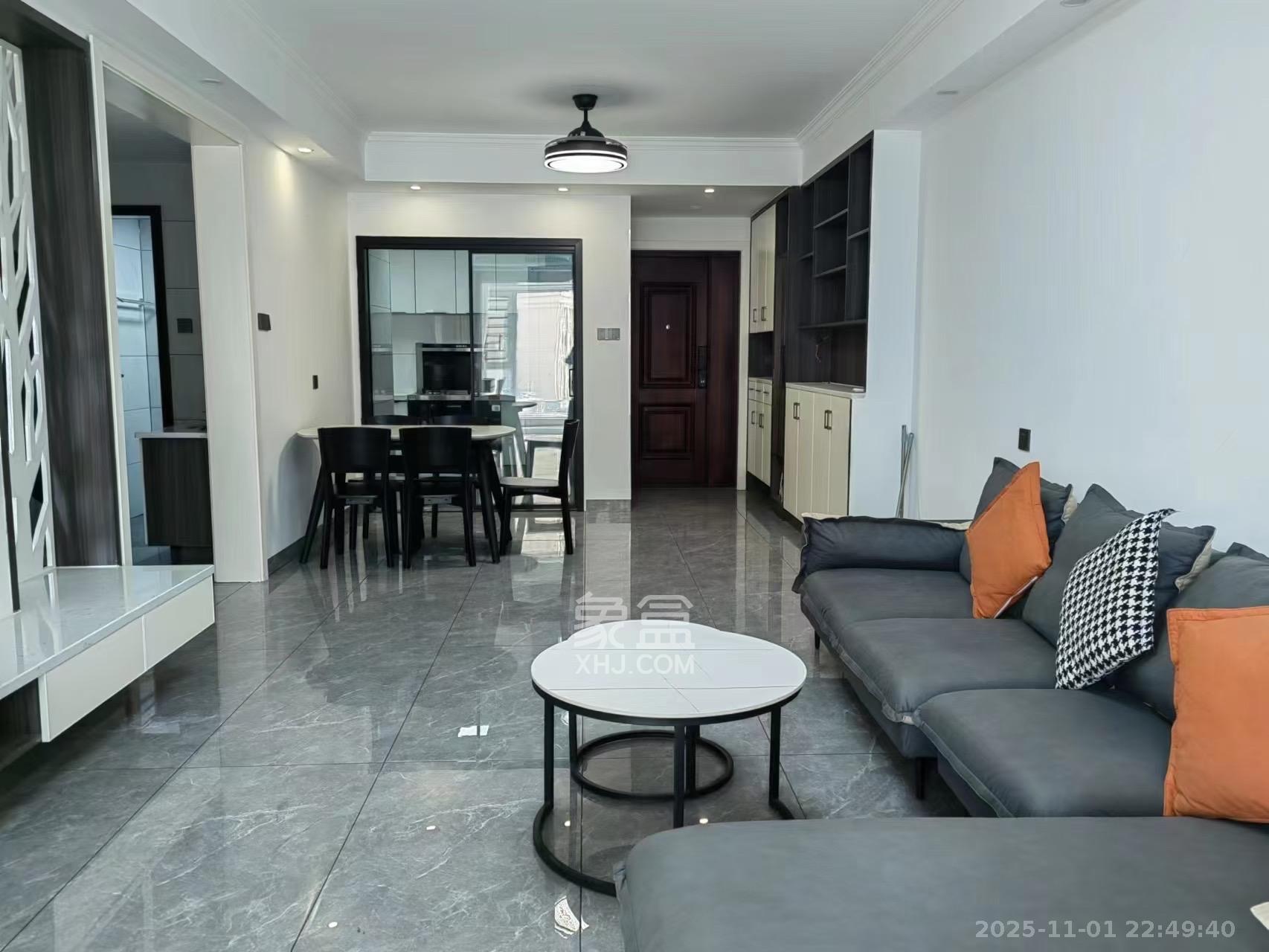 天健城  3室1厅1卫    3800.0元/月室内图