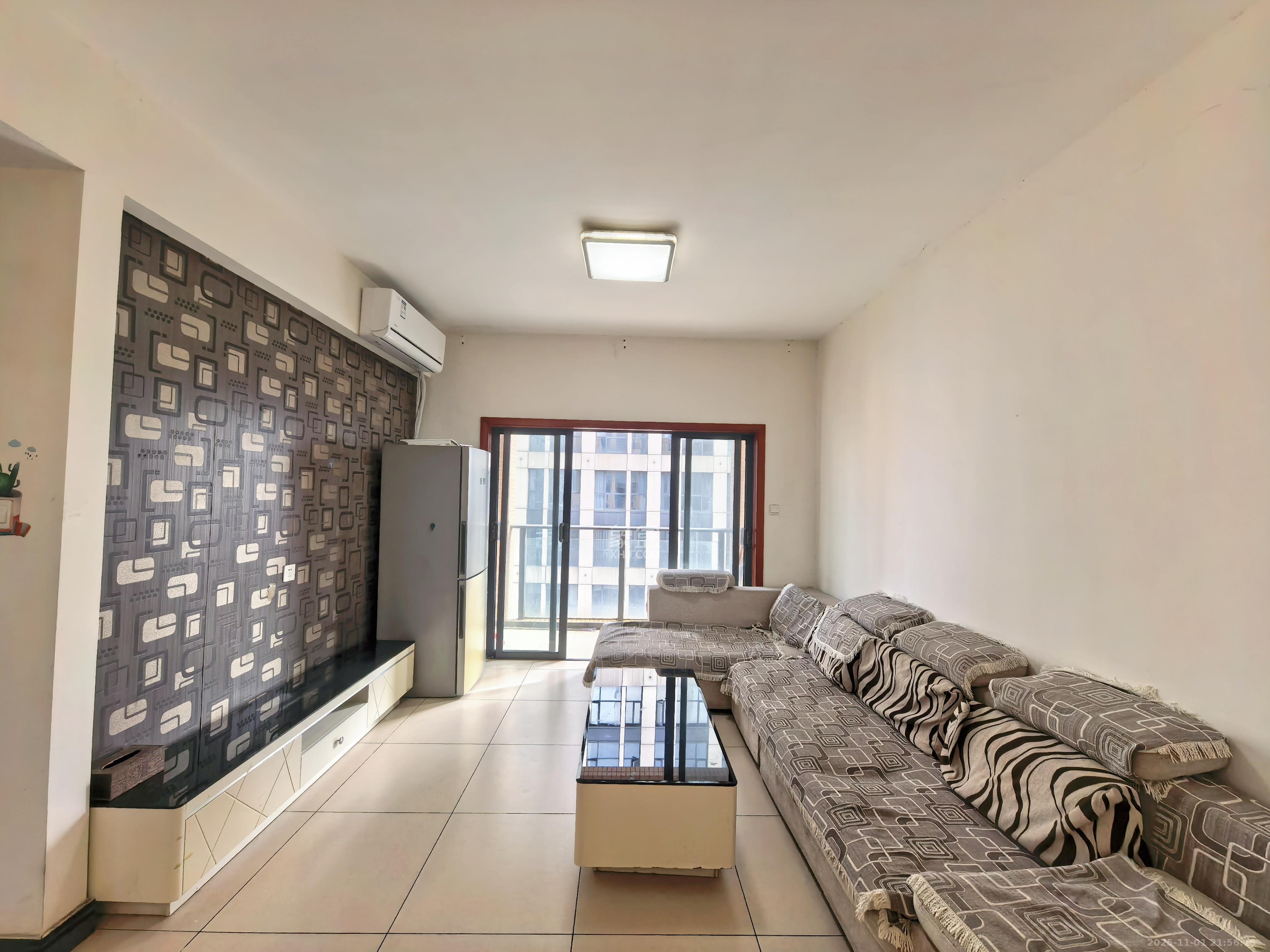 中城丽景香山园 2室2厅1卫 2200.0元/月 中城丽景香山园 2室2厅1卫 2200.0元/月室内图