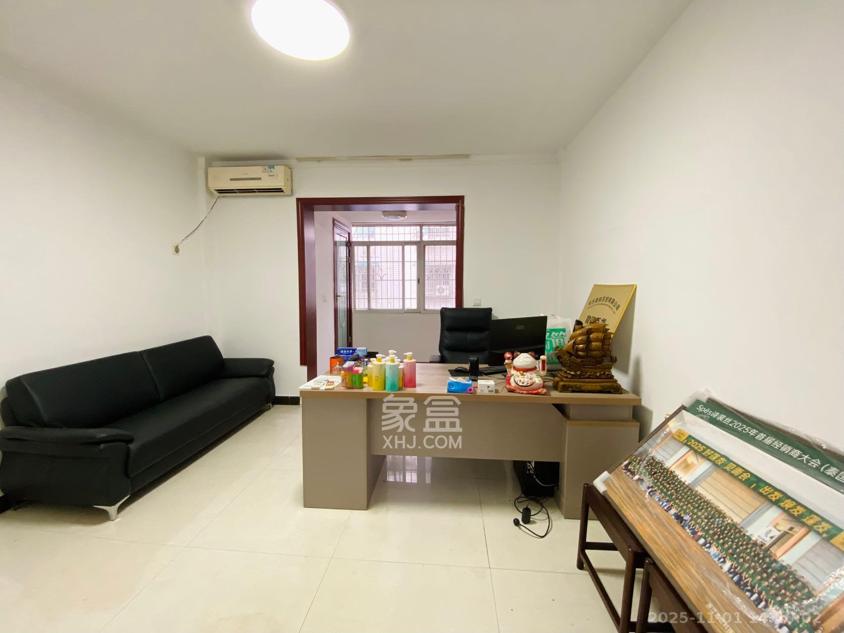 高桥日化城 1室0厅0卫 2400.0元/月 高桥日化城 1室0厅0卫 2400.0元/月室内图