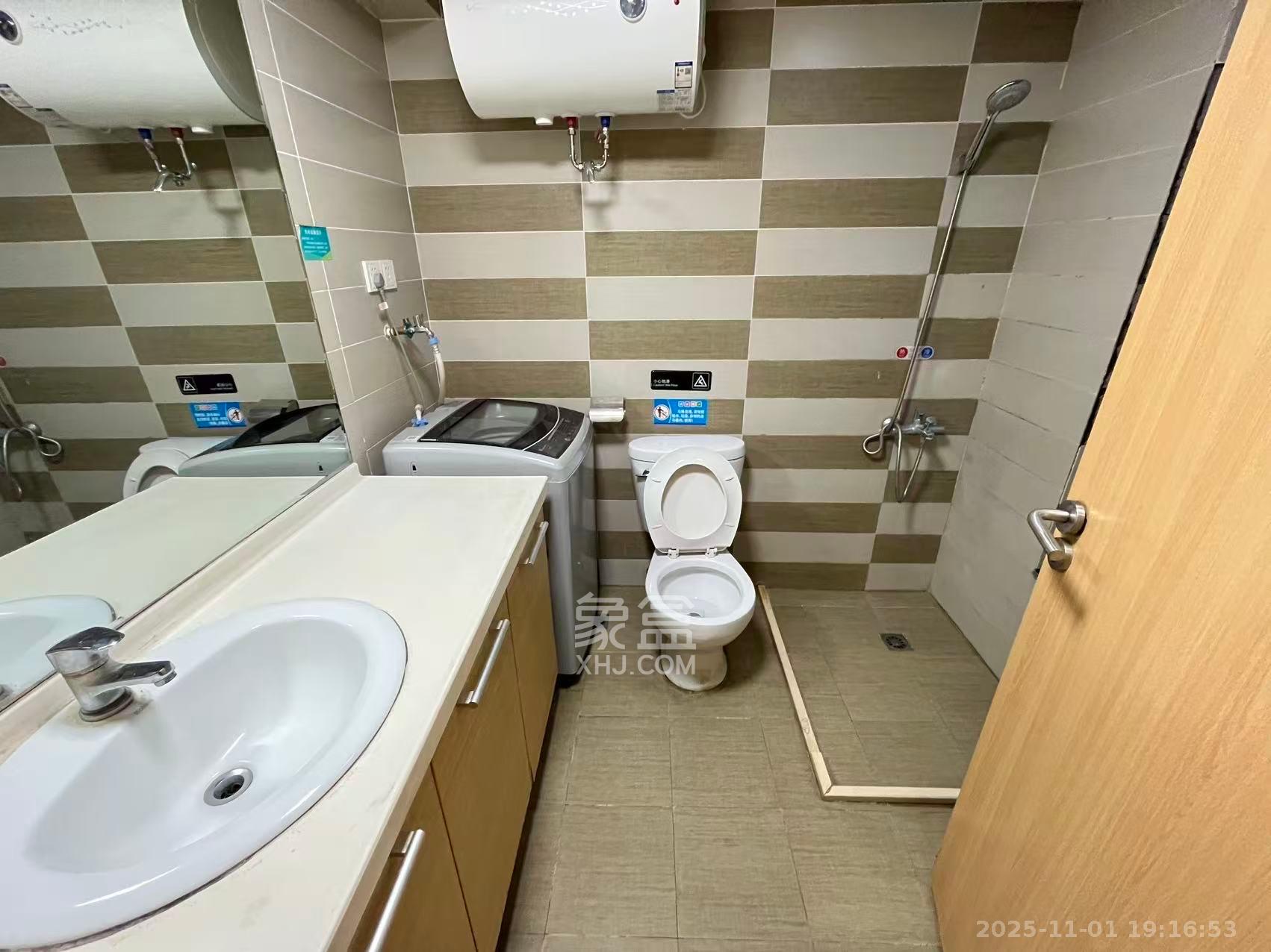 大财门公寓 1室1厅1卫 1900.0元/月 大财门公寓 1室1厅1卫 1900.0元/月室内图