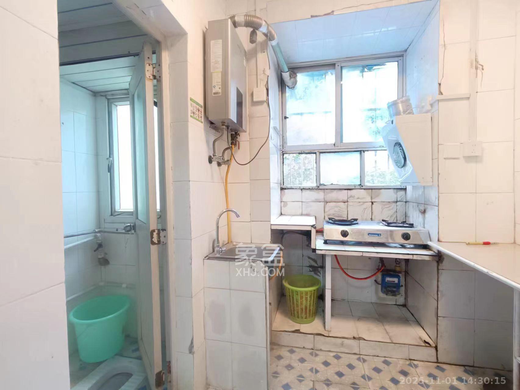 桂花二村 3室1厅1卫 1500.0元/月 桂花二村 3室1厅1卫 1500.0元/月室内图