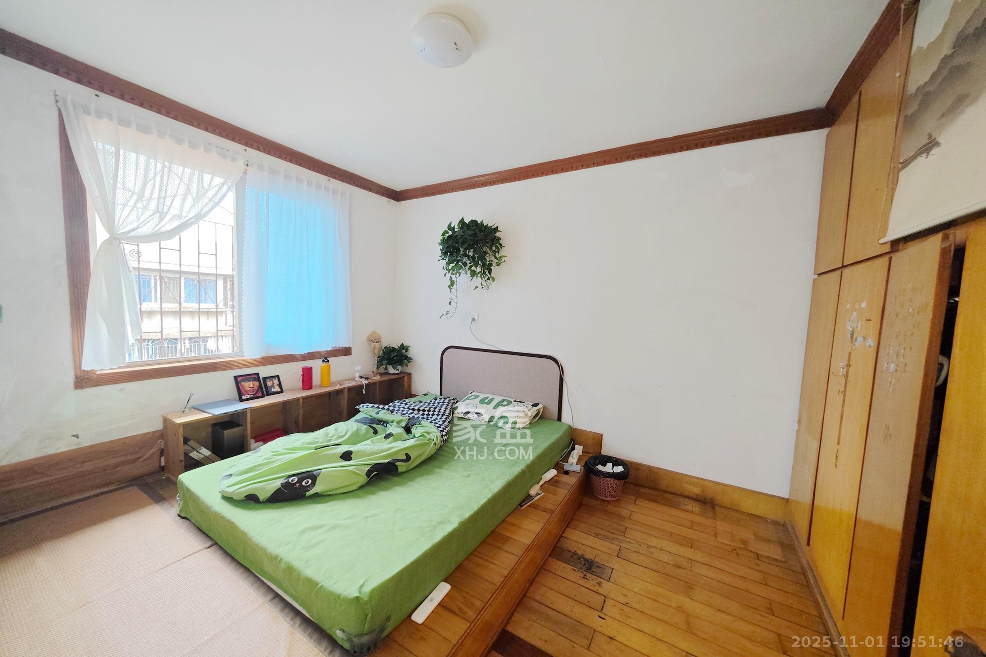 下民航宿舍  3室1厅1卫    45.0万卧室