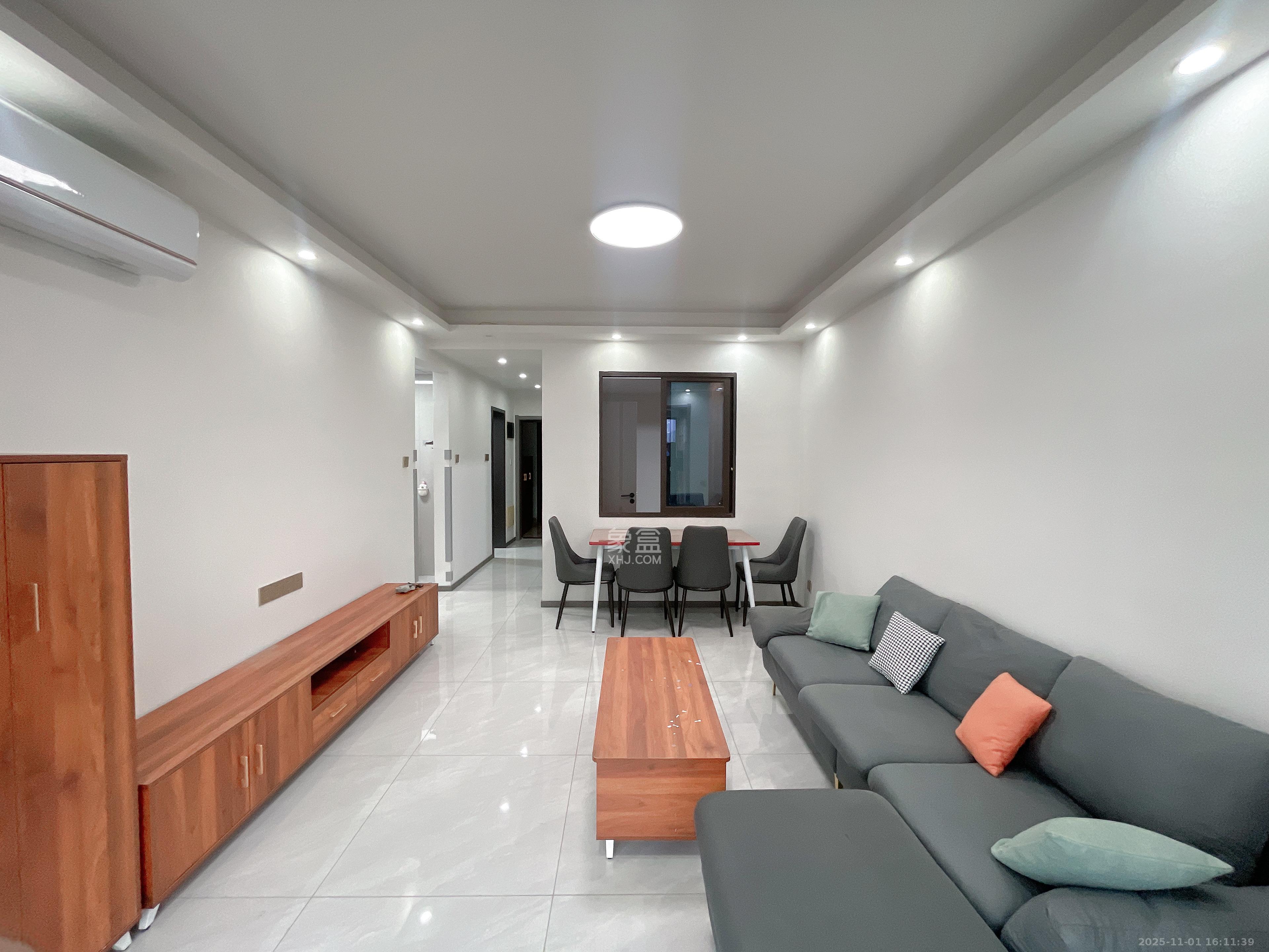 保利西海岸B区  2室1厅1卫    3000.0元/月室内图