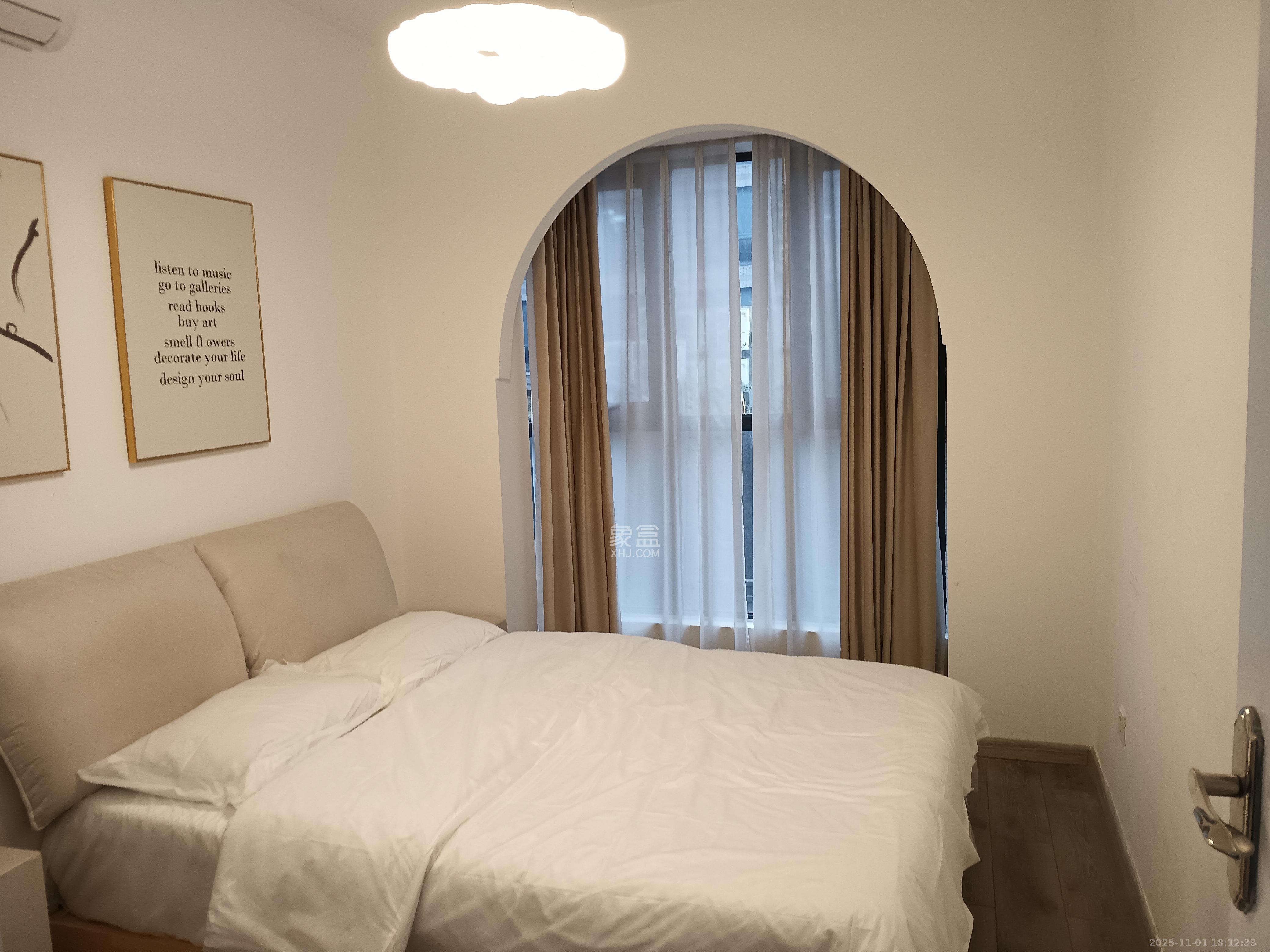 中天广场 3室2厅1卫 3300.0元/月 中天广场 3室2厅1卫 3300.0元/月室内图