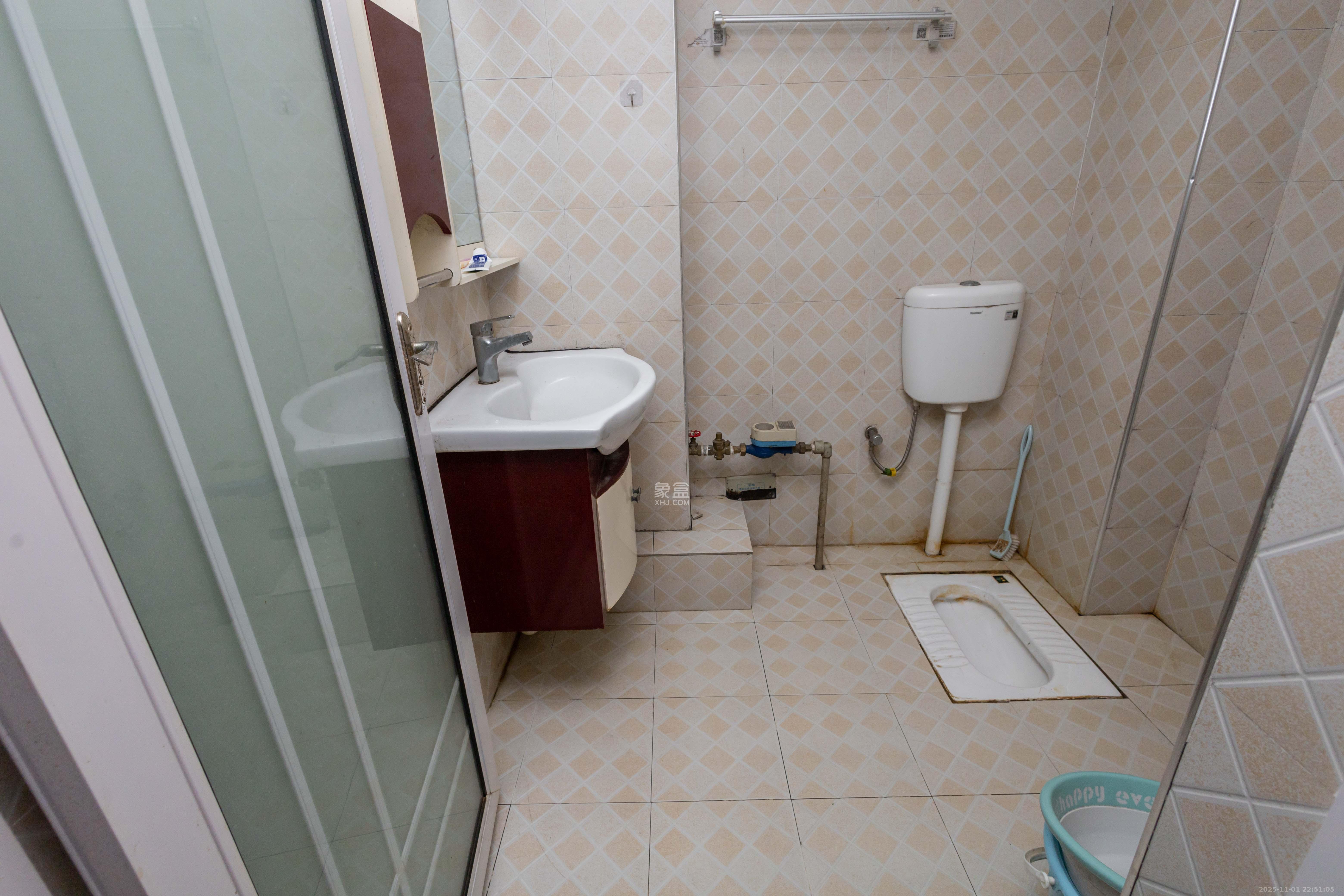 光明城市(星辰青年城) 1室1厅1卫 15.0万 光明城市(星辰青年城) 1室1厅1卫 15.0万卫生间