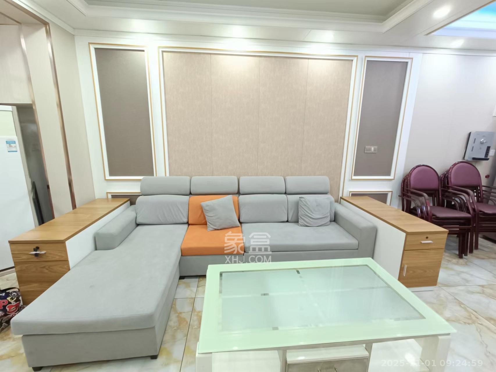 汇一城(汇壹公馆) 2室2厅1卫 1600.0元/月 汇一城(汇壹公馆) 2室2厅1卫 1600.0元/月室内图