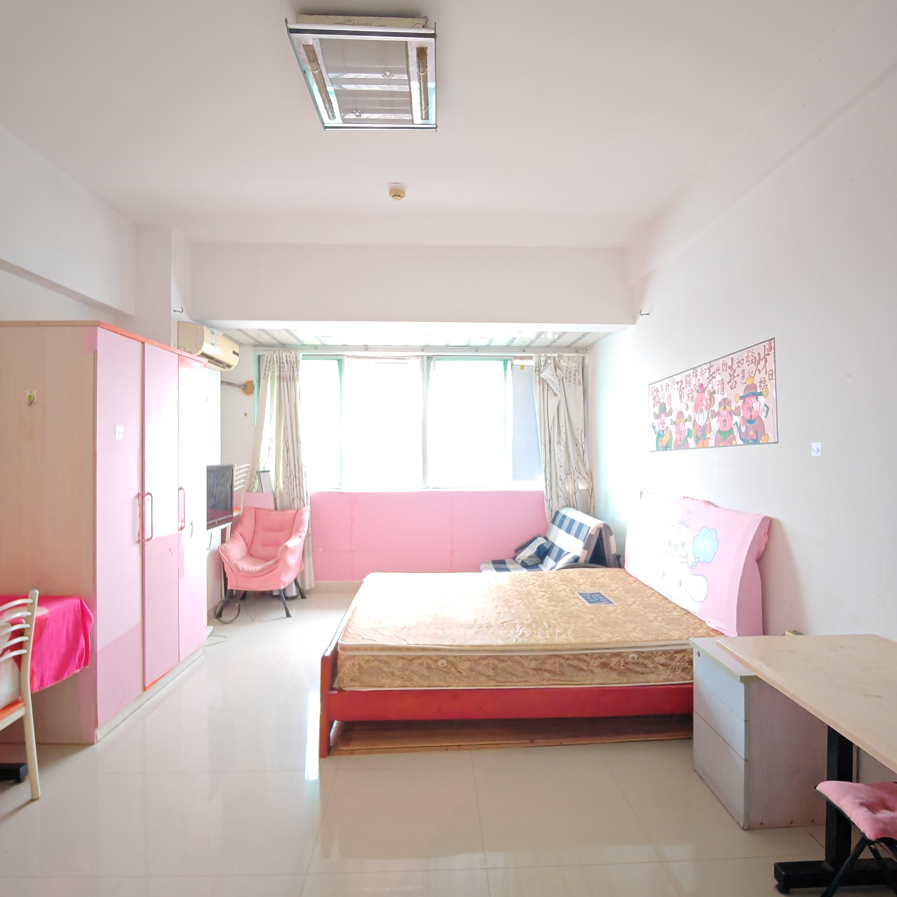 金水湾  1室1厅1卫    1300.0元/月