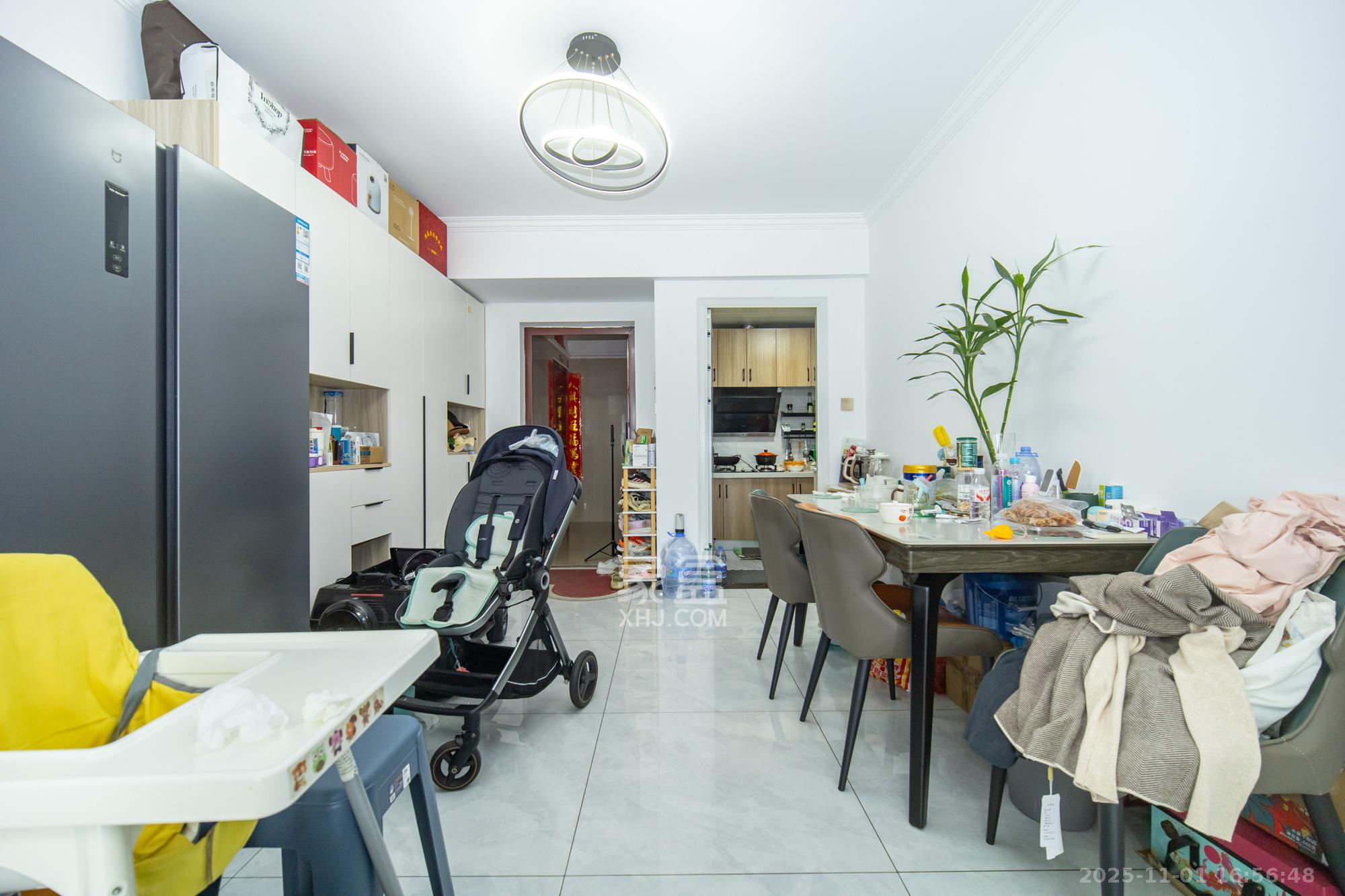 时代港湾  3室2厅1卫    62.0万其他