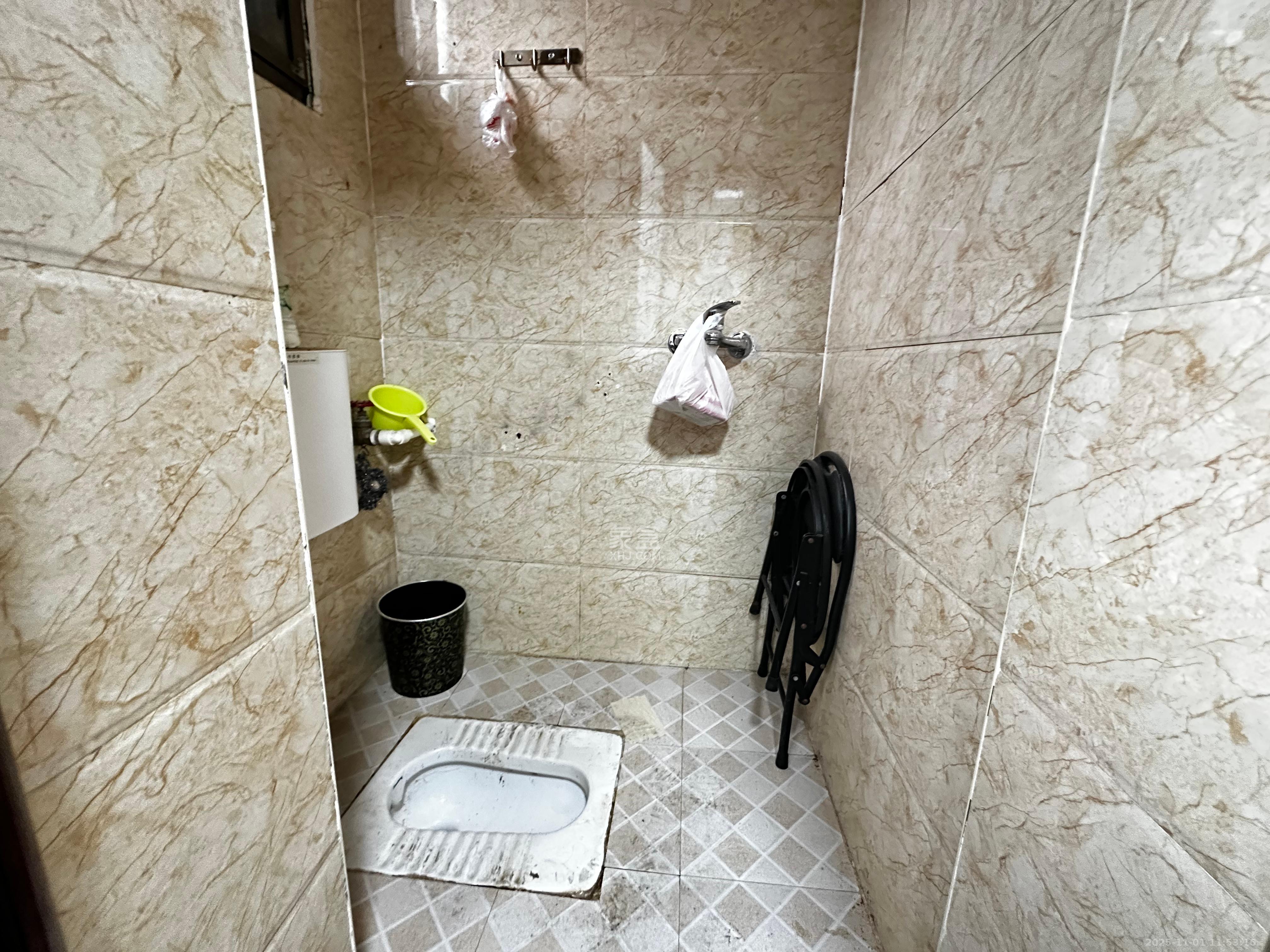 黑石铺路48所家属区（第四十八研究所）  2室2厅1卫    1100.0元/月室内图