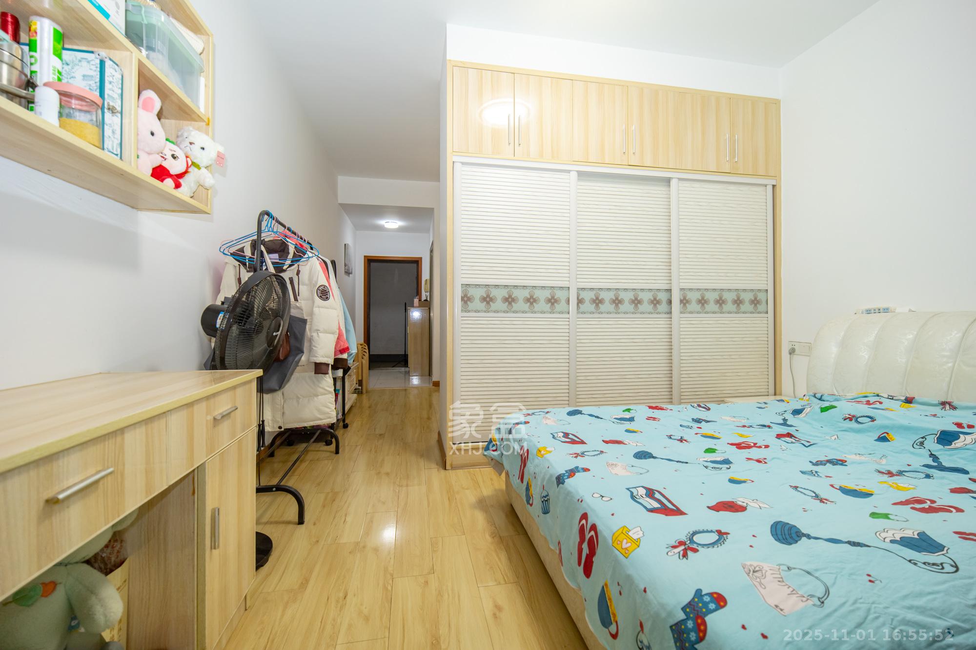 明城公寓  1室1厅1卫    20.8万 明城公寓  1室1厅1卫    20.8万卧室