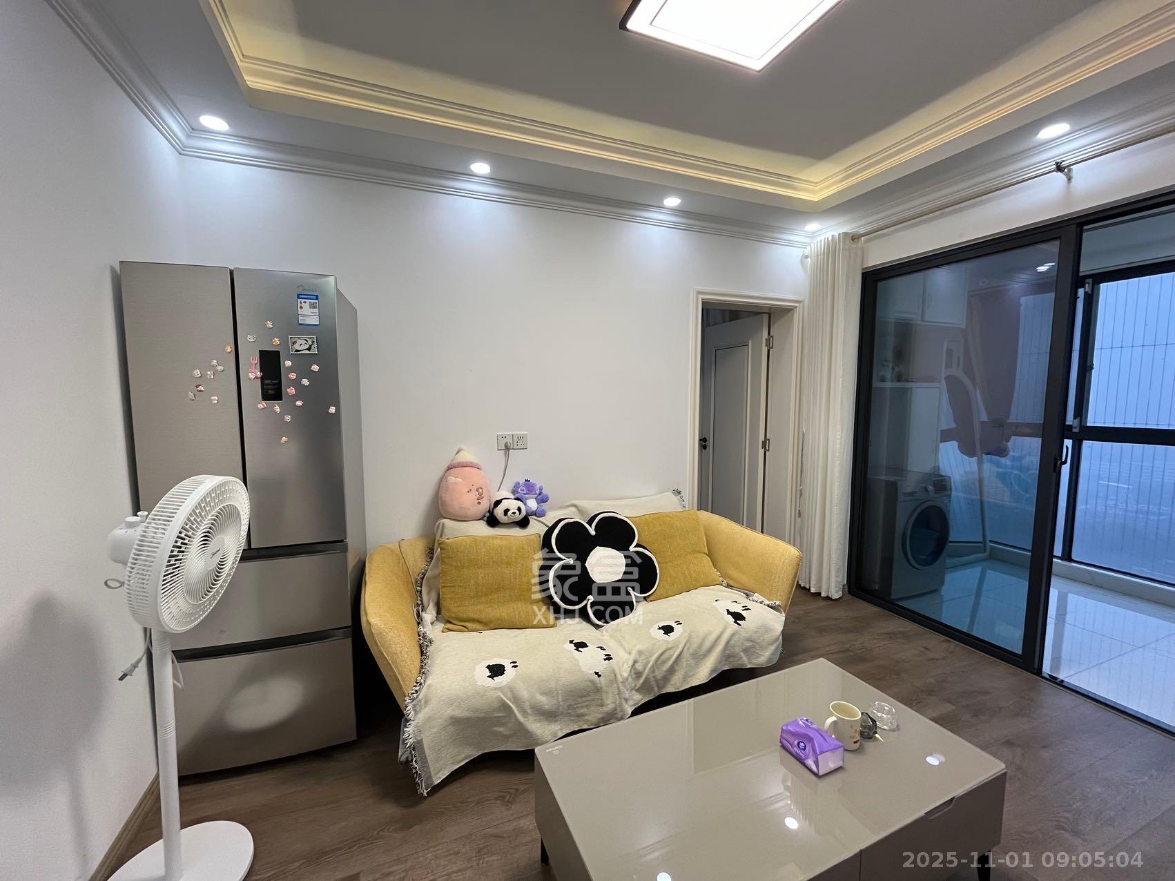 筑梦星园  1室1厅1卫    1700.0元/月室内图