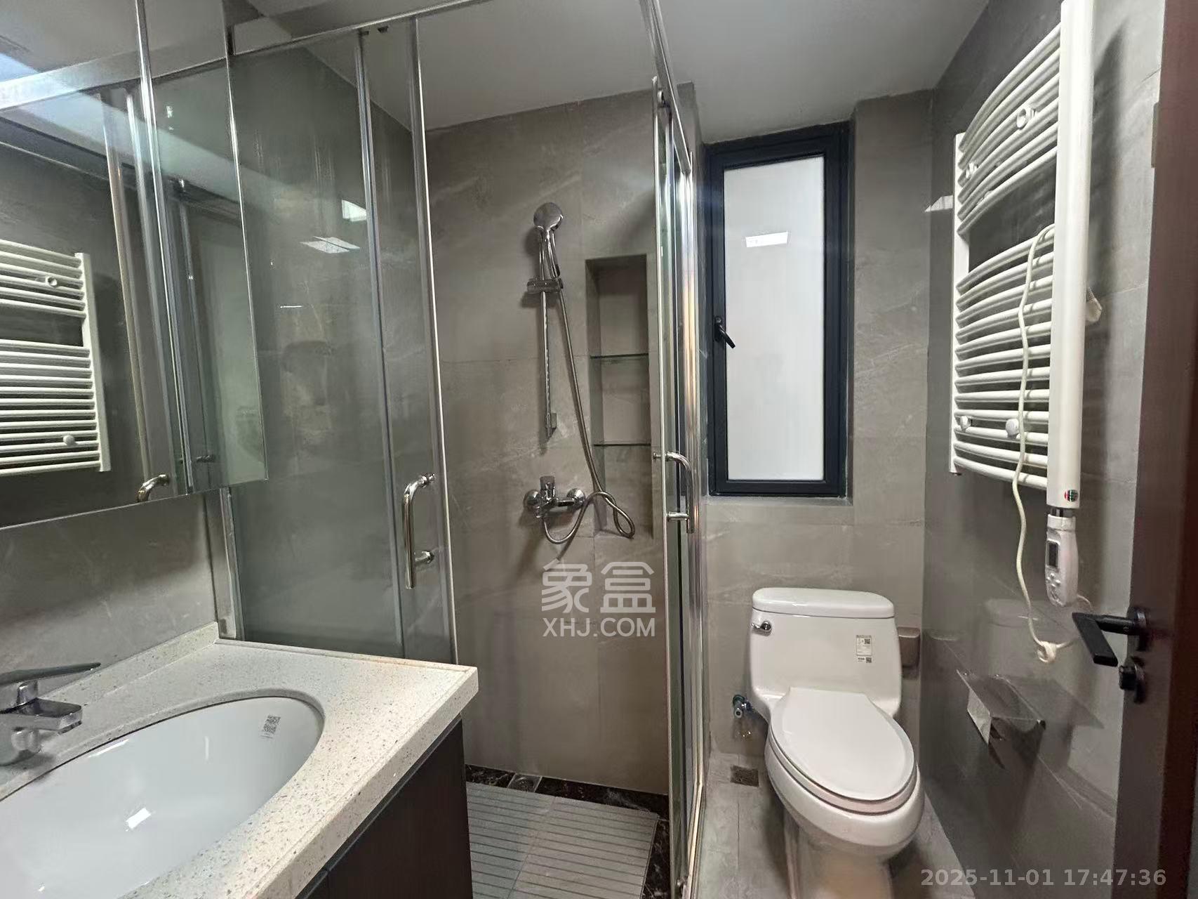 绿地长沙城际空间站（绿地新里佳苑）  3室2厅2卫    3500.0元/月室内图