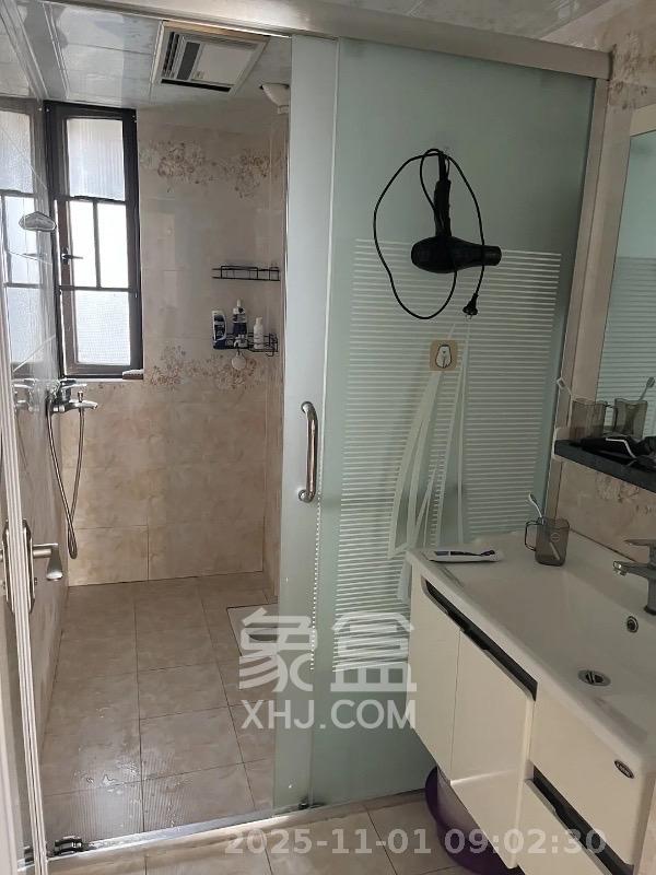 高信向日葵  2室2厅1卫    2500.0元/月室内图