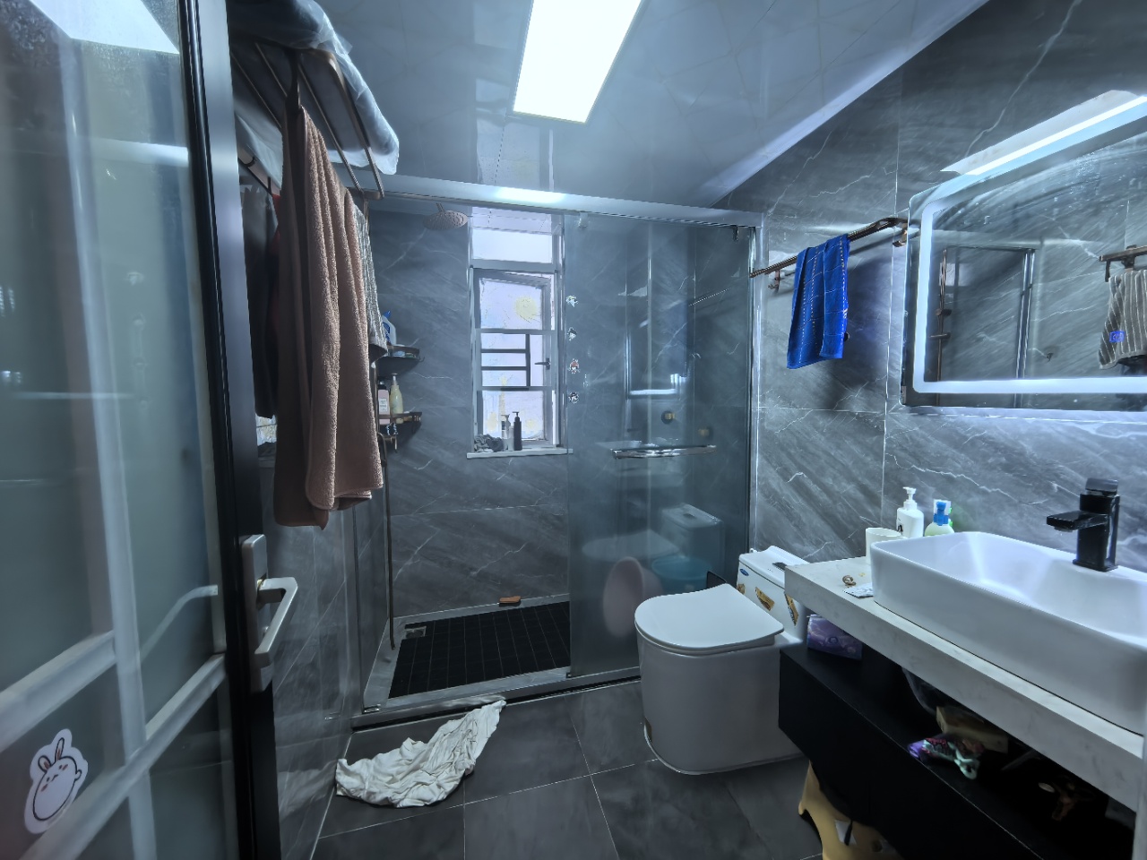 裕庄大厦  1室1厅1卫    135.0万室内图