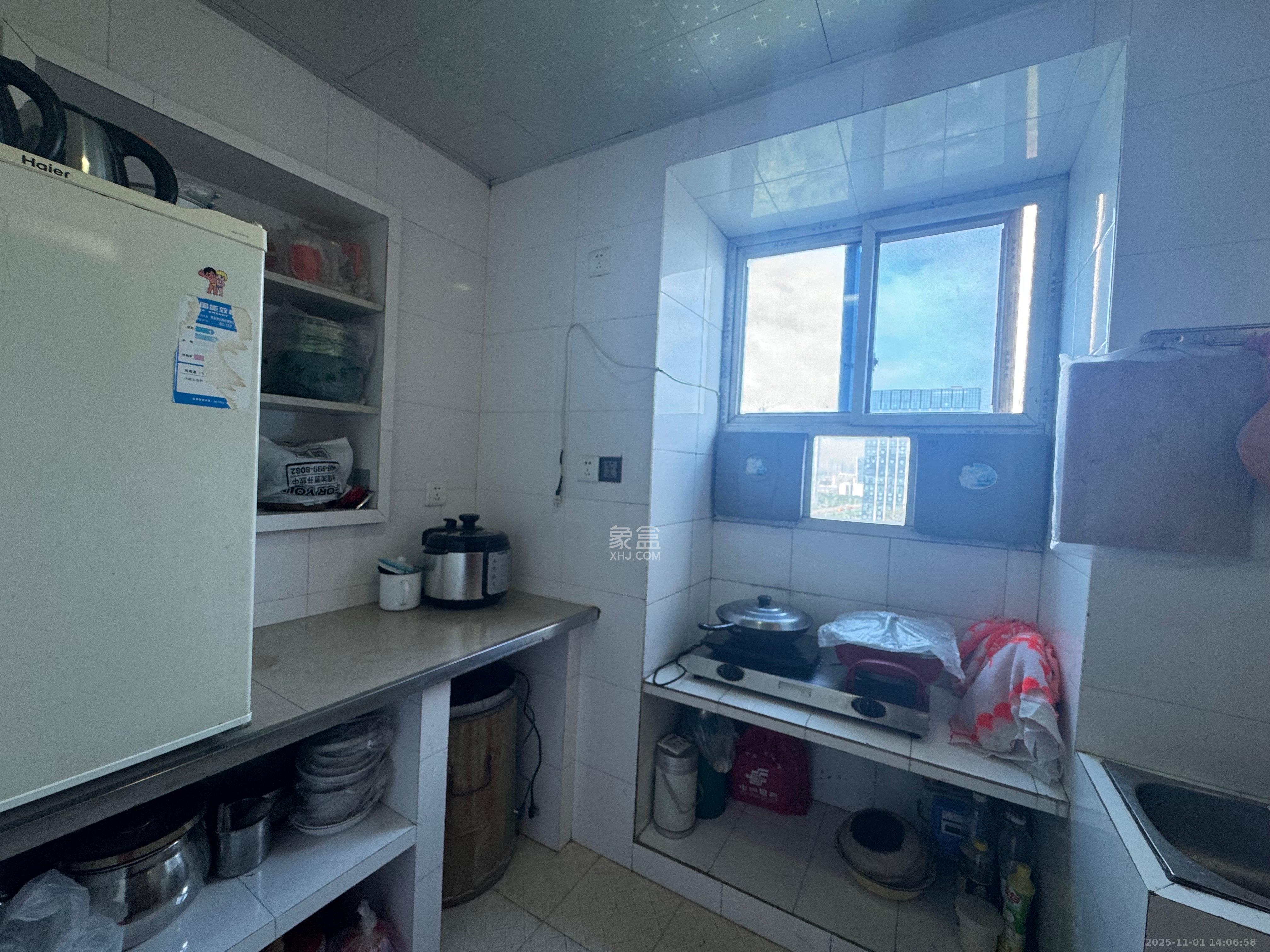 湖南师大张公岭校区宿舍 2室2厅1卫 1200.0元/月 湖南师大张公岭校区宿舍 2室2厅1卫 1200.0元/月室内图