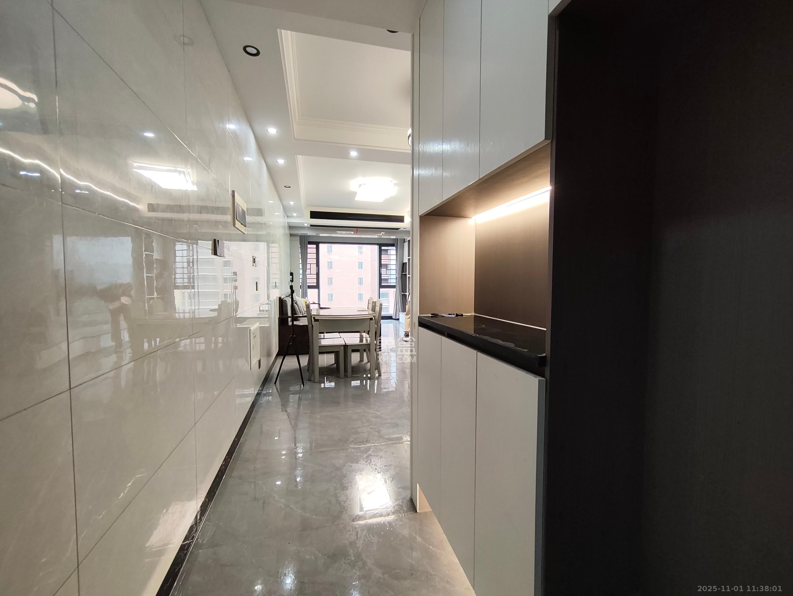 深业喜汇  3室2厅1卫    2300.0元/月室内图