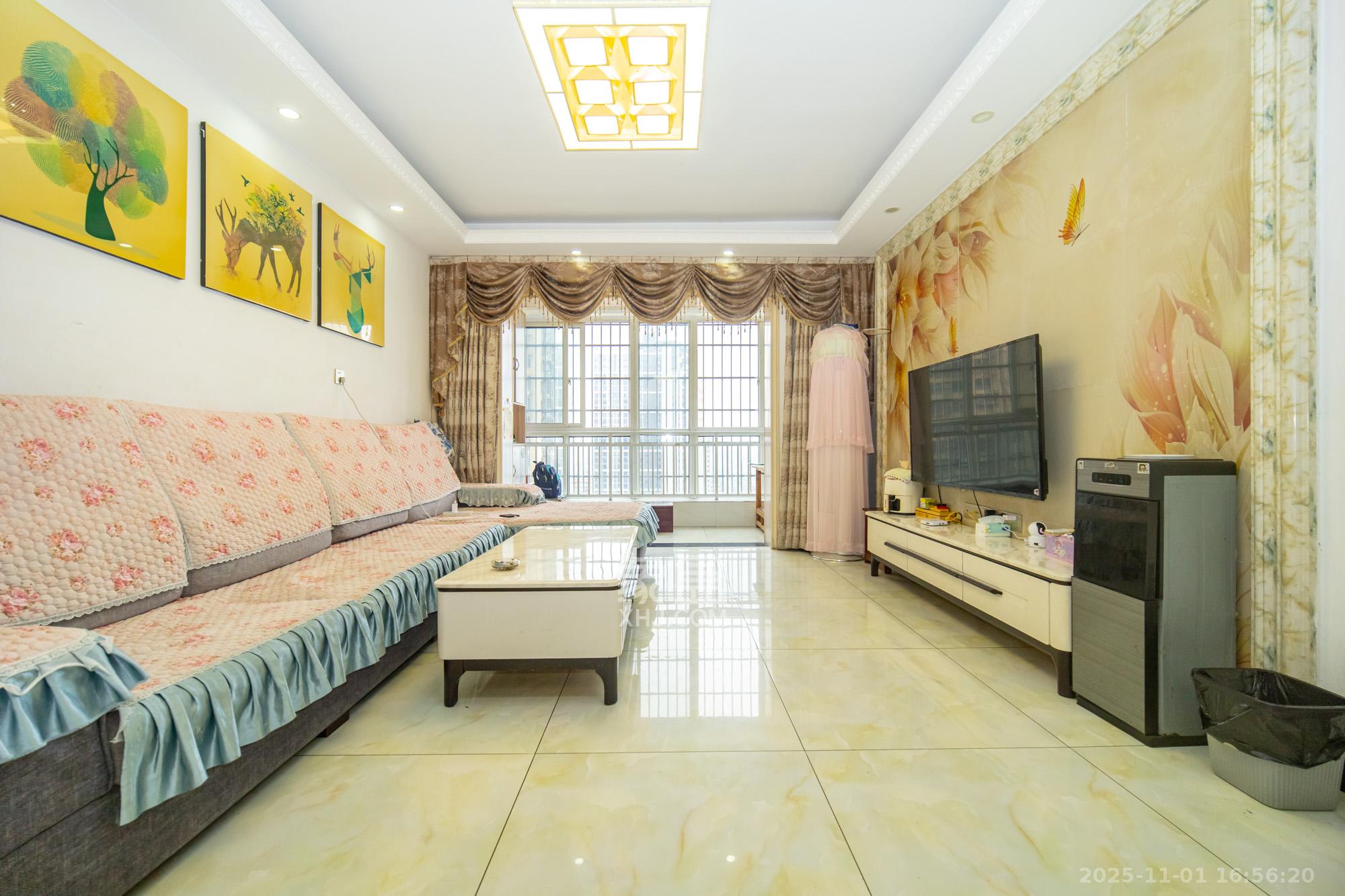 时代星空 1室0厅0卫 68.0万 时代星空 1室0厅0卫 68.0万客厅