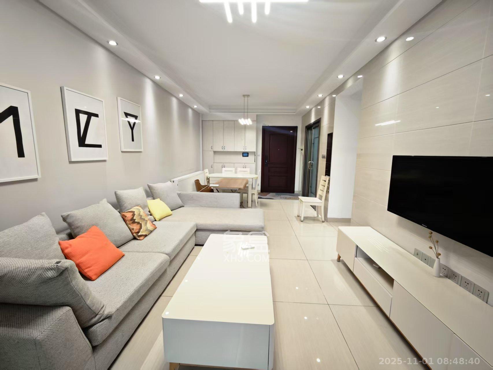 梅溪湖金茂悦(金悦雅苑)  3室2厅1卫    3200.0元/月 梅溪湖金茂悦(金悦雅苑)  3室2厅1卫    3200.0元/月室内图