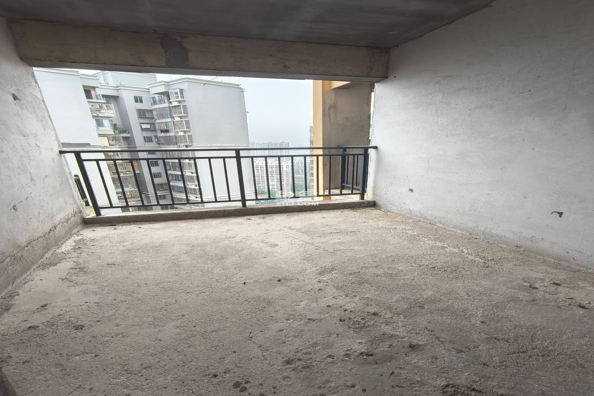 华剑首郡+五江珑悦 4室2厅2卫 59.8万 华剑首郡+五江珑悦 4室2厅2卫 59.8万客厅