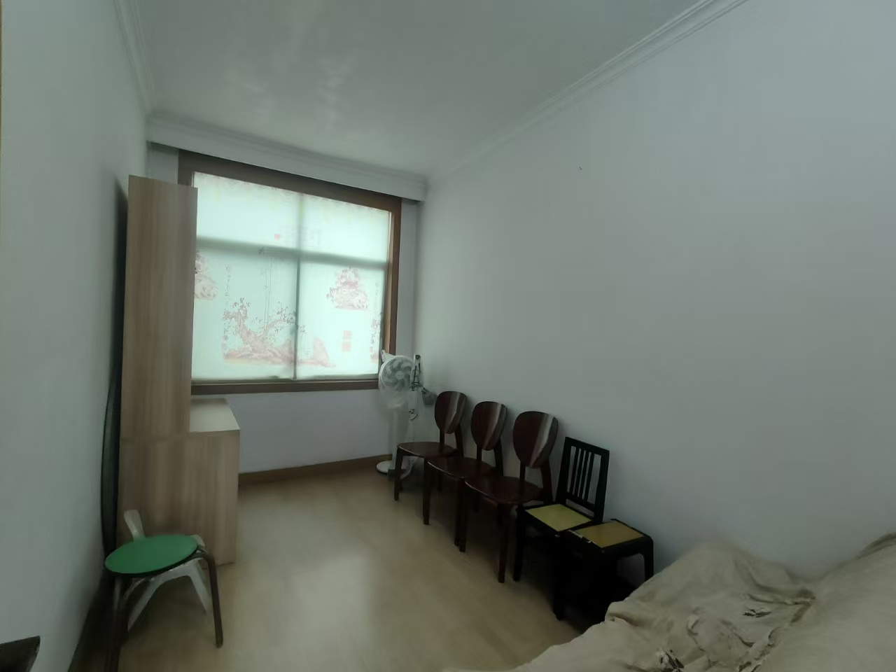 农业银行家属区  3室2厅1卫    25.8万室内图