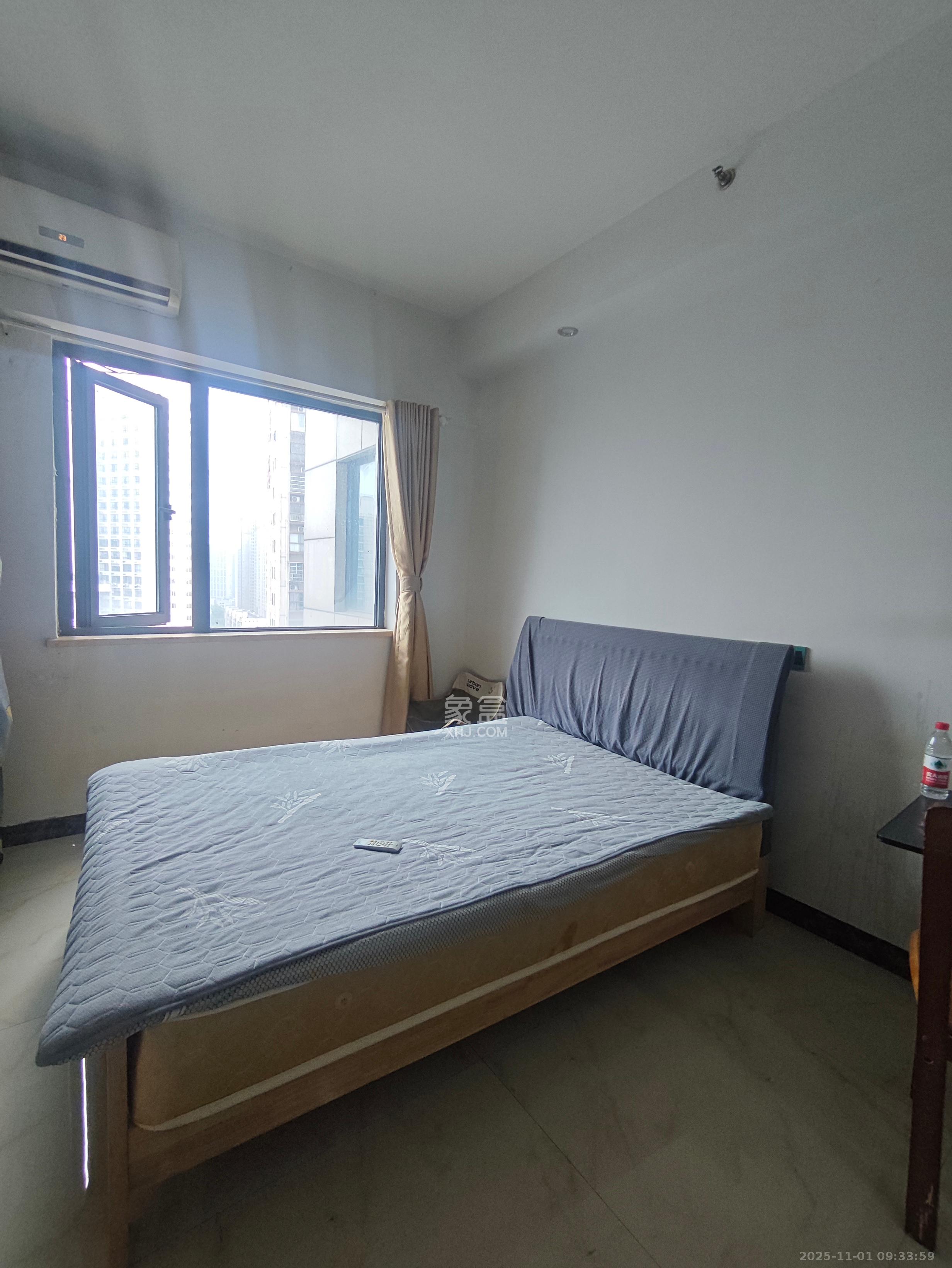 众东国际 1室1厅1卫 1700.0元/月 众东国际 1室1厅1卫 1700.0元/月室内图