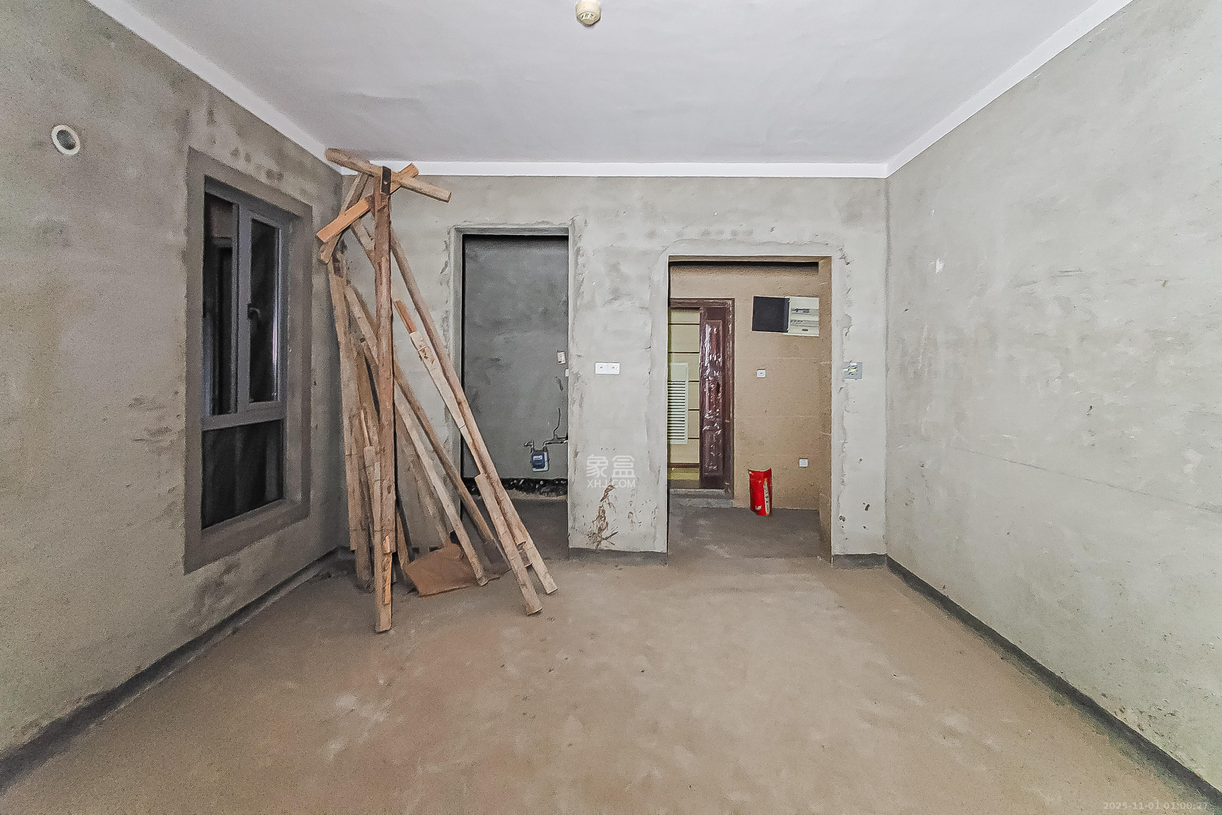 保利国际广场  3室2厅2卫    248.0万 保利国际广场  3室2厅2卫    248.0万客厅