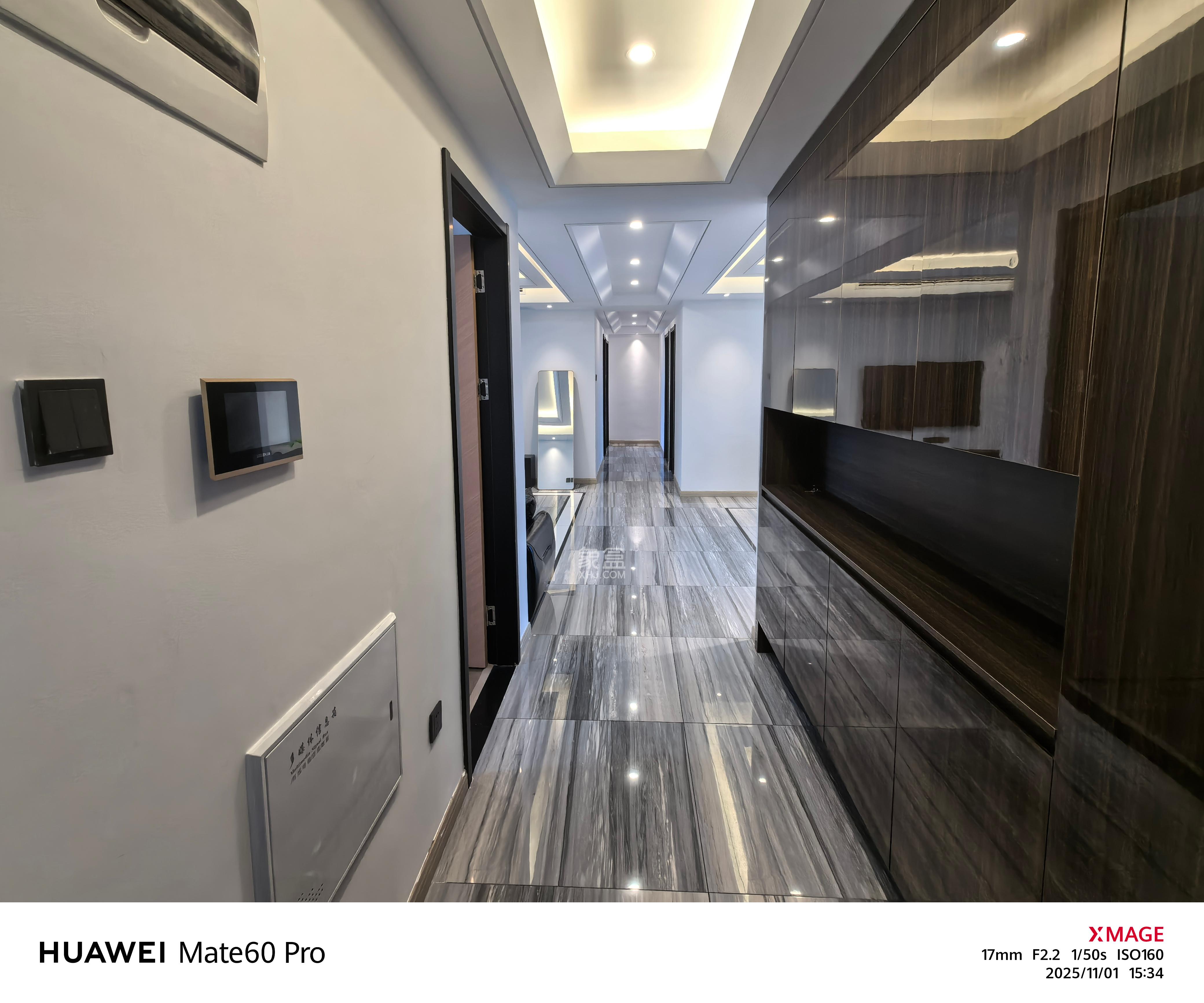 臻园  4室2厅2卫    5000.0元/月 臻园  4室2厅2卫    5000.0元/月室内图