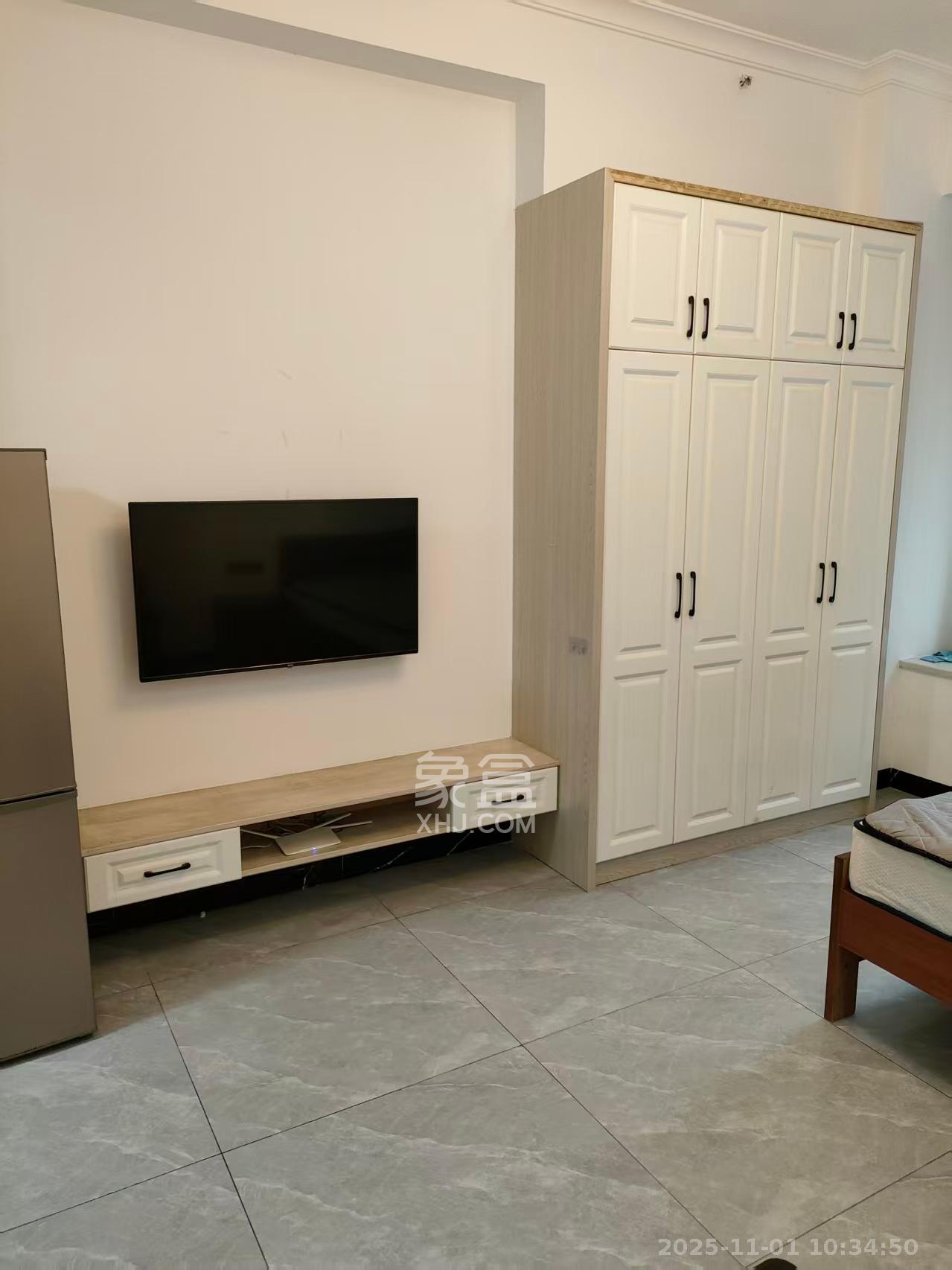 中建悦和城  1室1厅1卫    1400.0元/月室内图