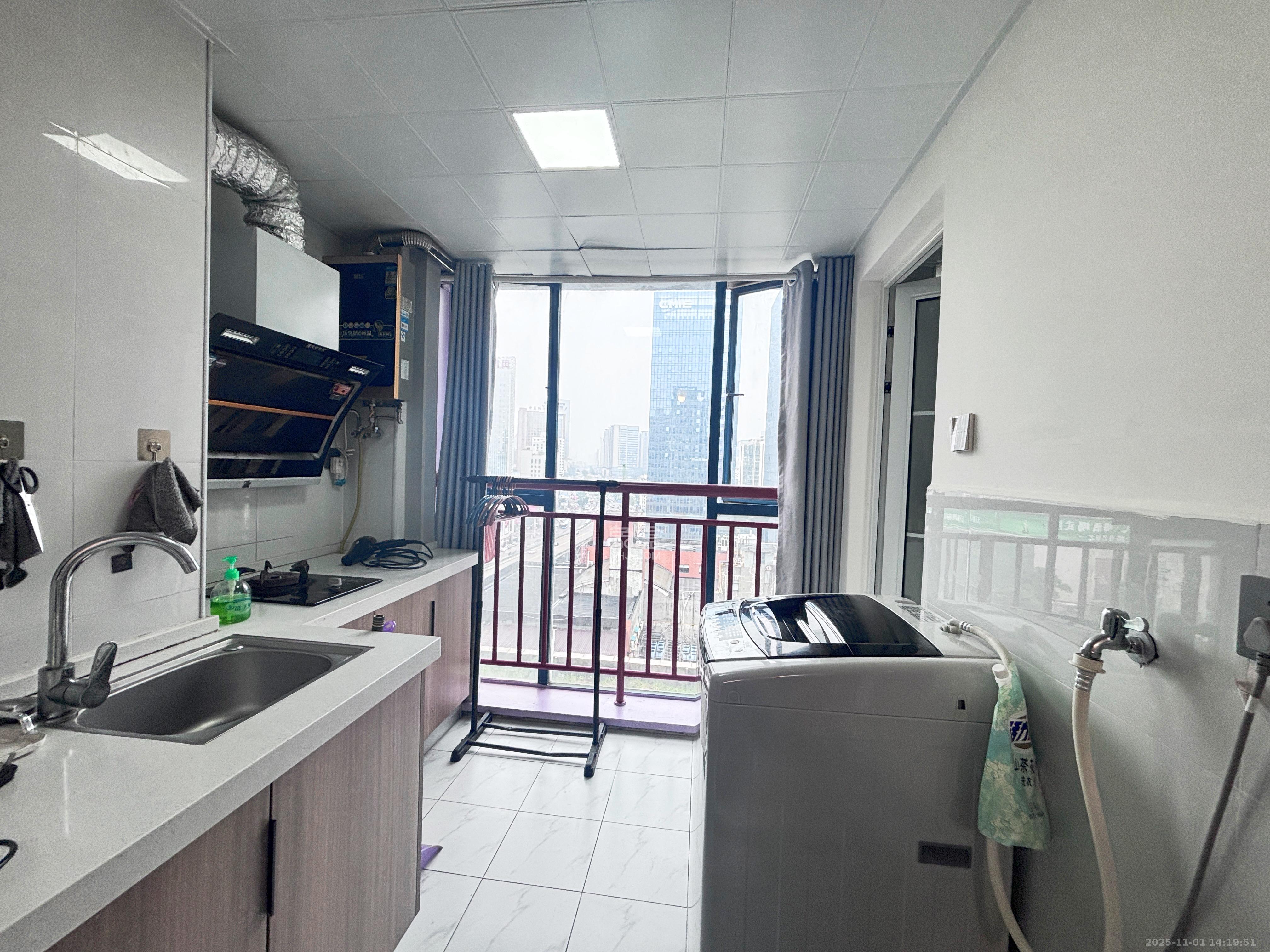 东一国际 2室2厅1卫 3200.0元/月 东一国际 2室2厅1卫 3200.0元/月室内图