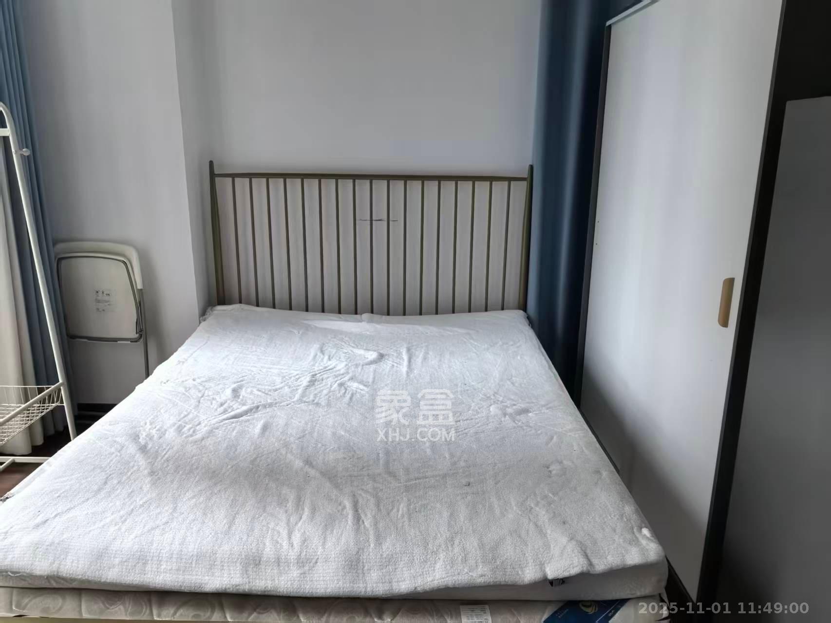 荣泰广场 1室0厅1卫 1150.0元/月 荣泰广场 1室0厅1卫 1150.0元/月室内图