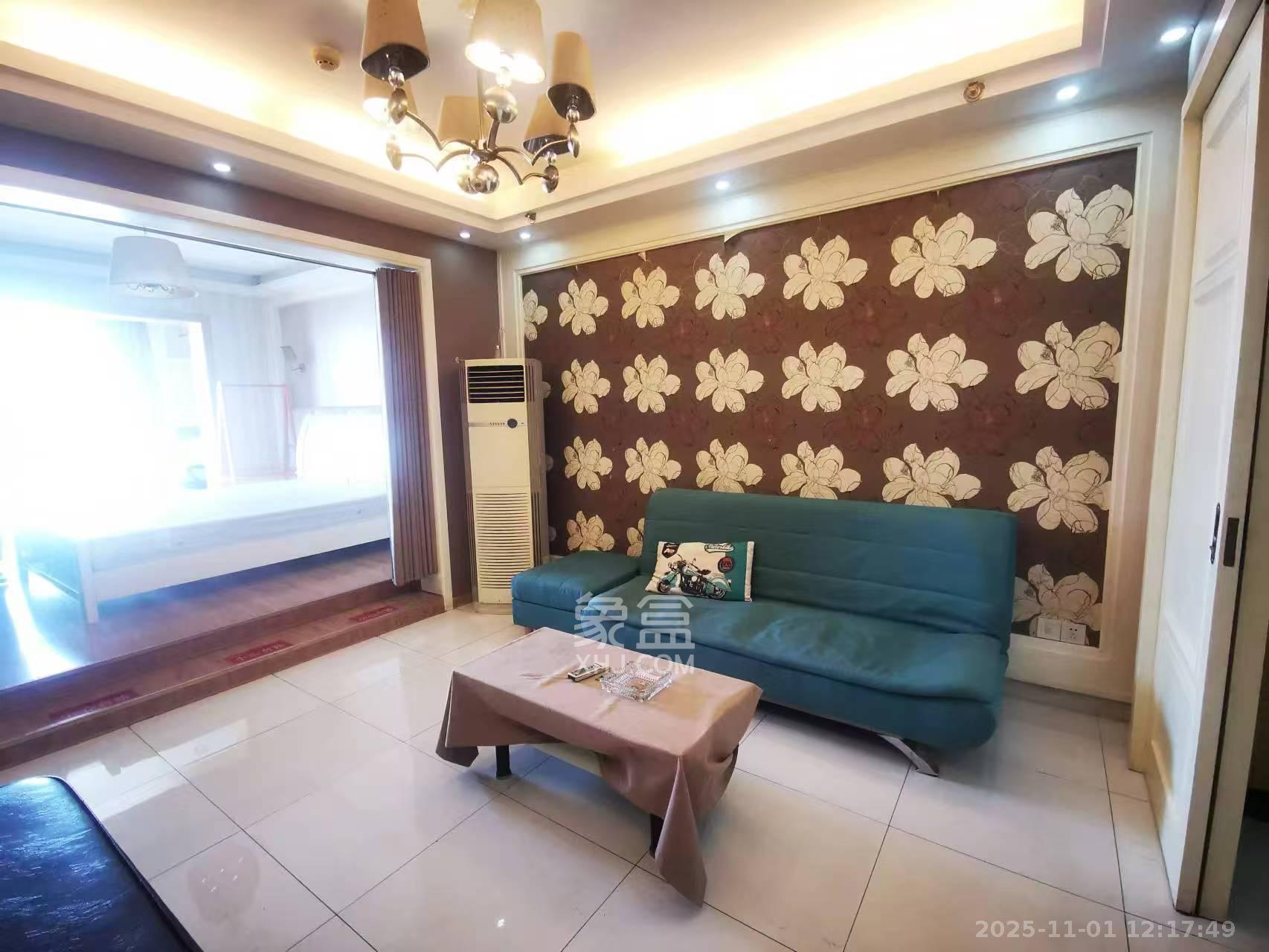 天心华庭  1室1厅1卫    1800.0元/月室内图1