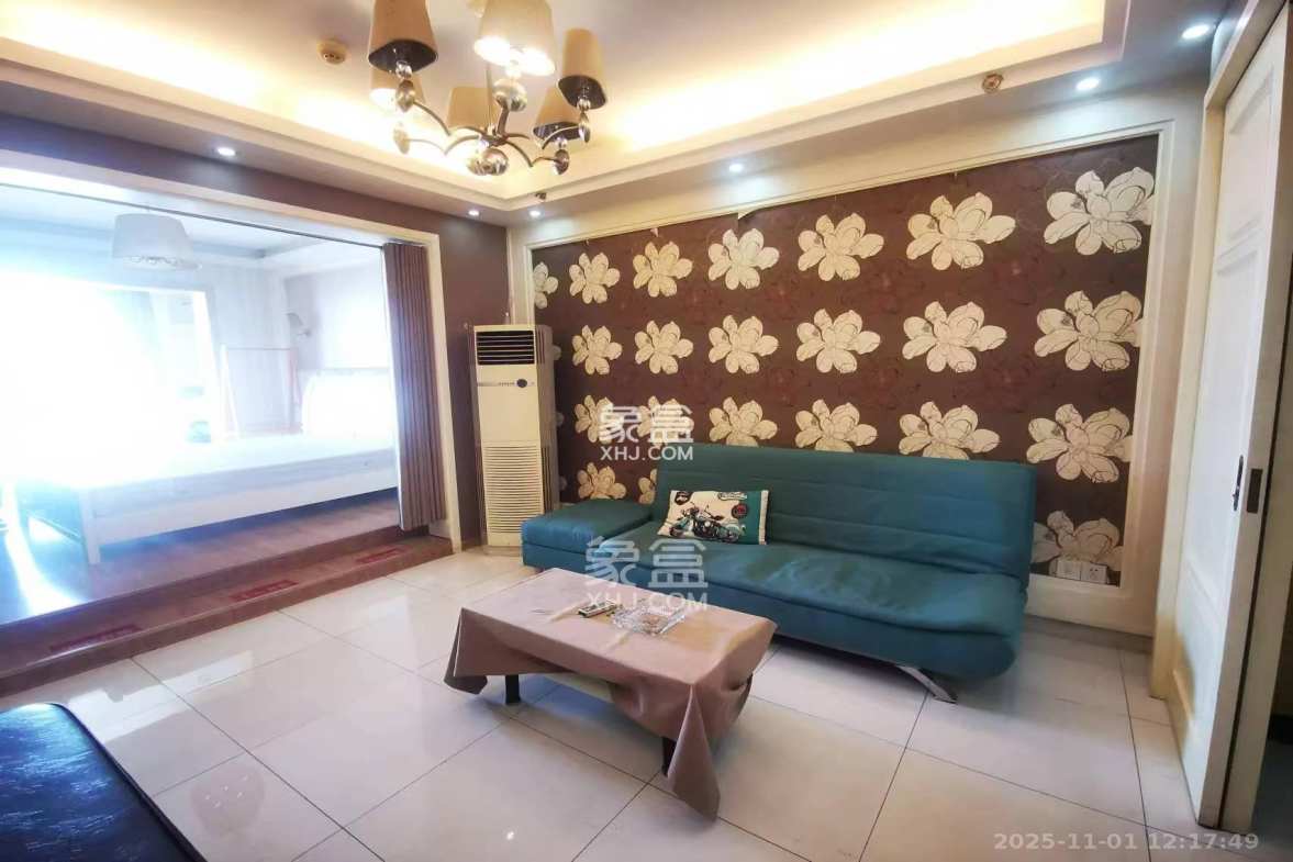 天心华庭 1室1厅1卫 1800.0元/月 天心华庭 1室1厅1卫 1800.0元/月室内图