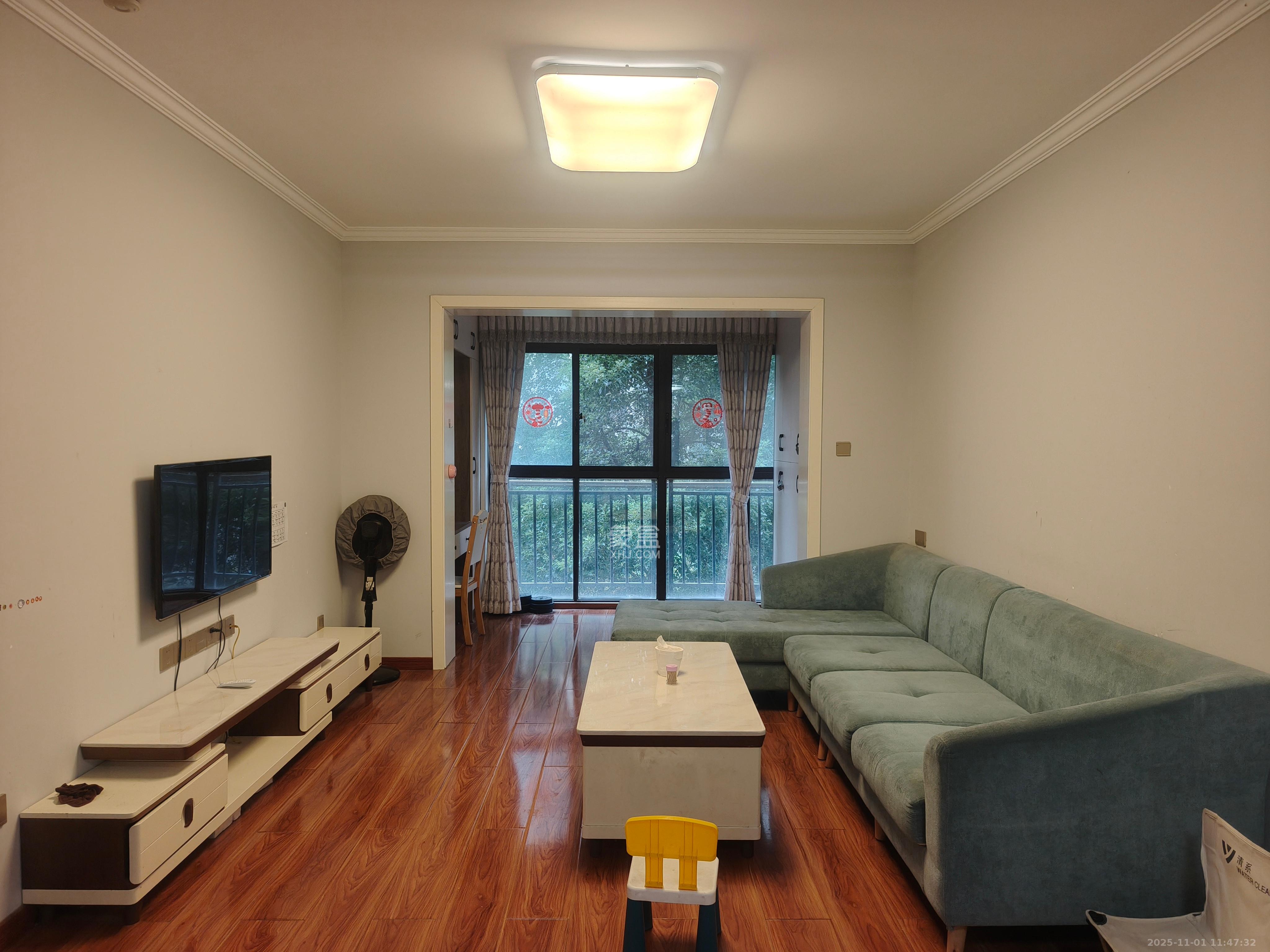 卓越蔚蓝海岸三期 2室2厅1卫 1800.0元/月 卓越蔚蓝海岸三期 2室2厅1卫 1800.0元/月室内图