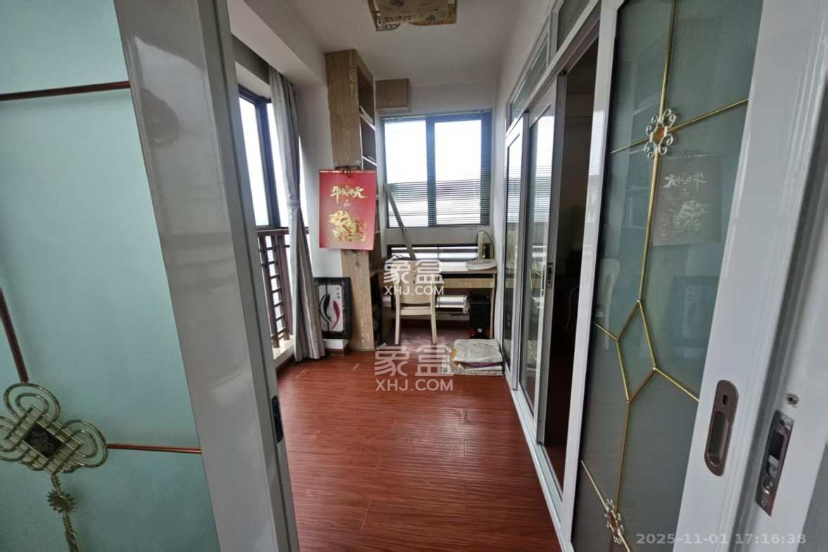 高信向日葵 2室2厅1卫 2400.0元/月 高信向日葵 2室2厅1卫 2400.0元/月室内图