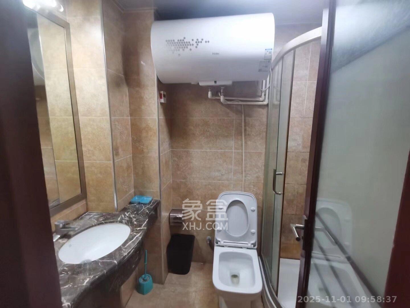 五一大道202（中环壹世界）  1室1厅1卫    2100.0元/月室内图