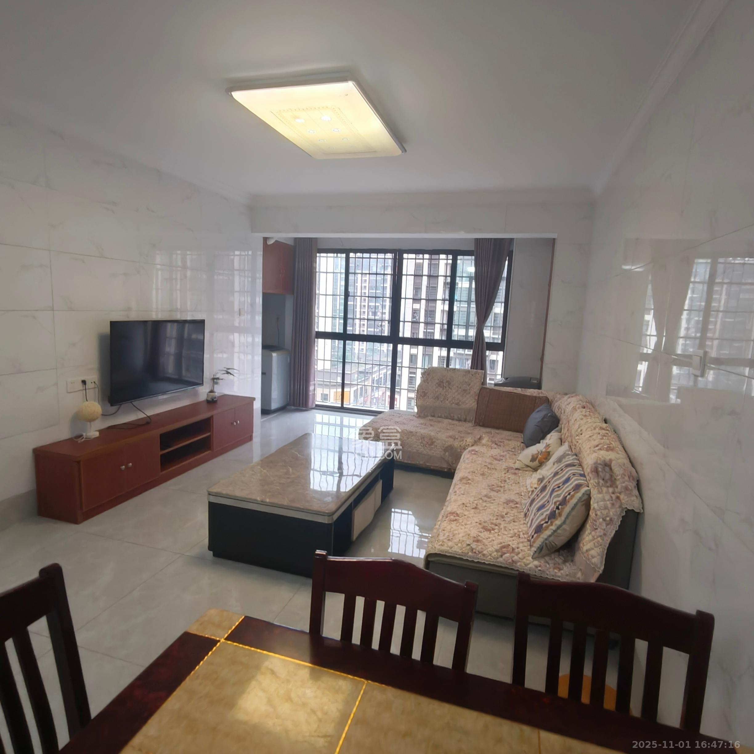 桥头家苑一期  2室1厅1卫    1600.0元/月