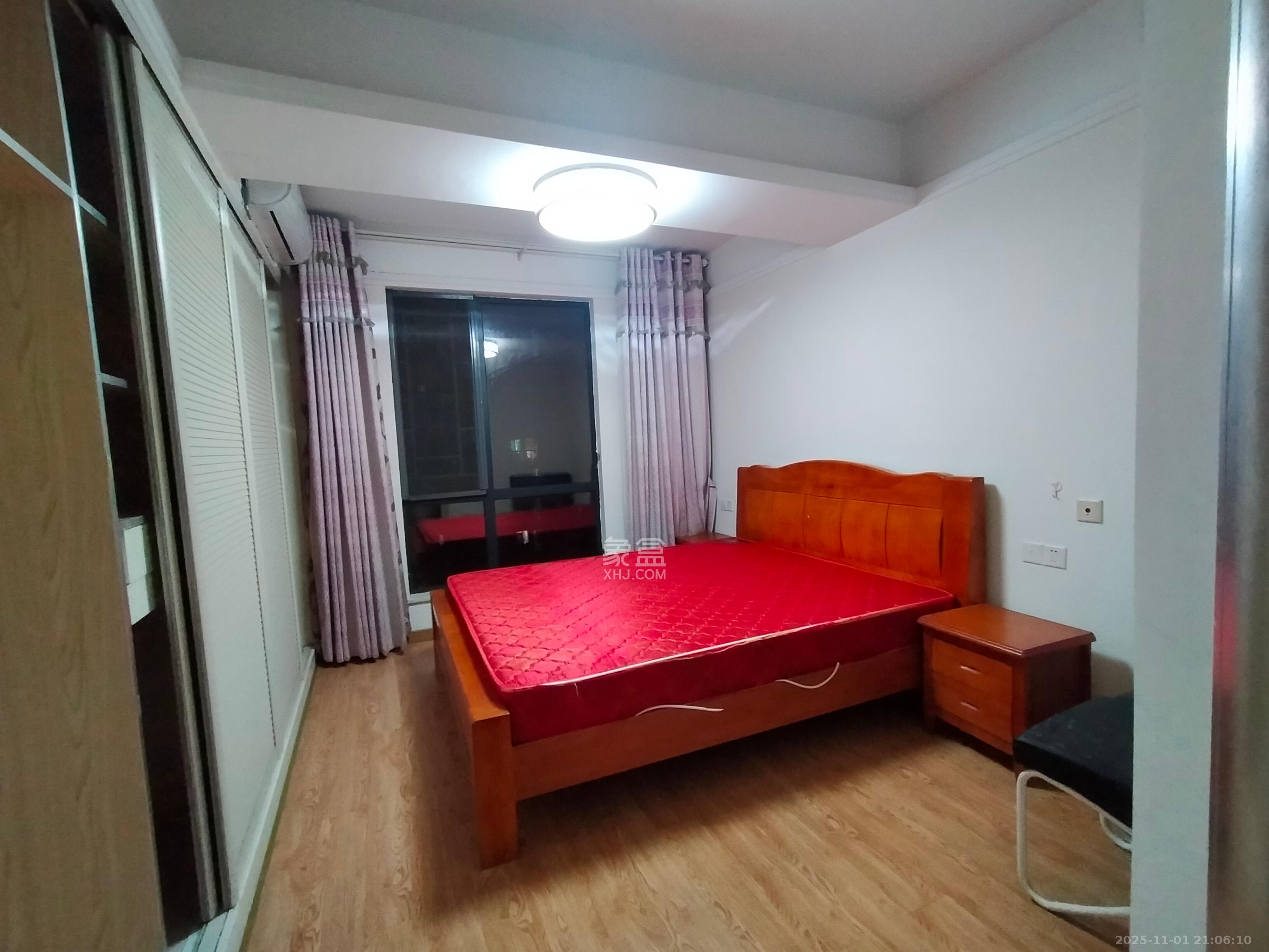 翡翠云天 3室2厅2卫 2000.0元/月 翡翠云天 3室2厅2卫 2000.0元/月室内图