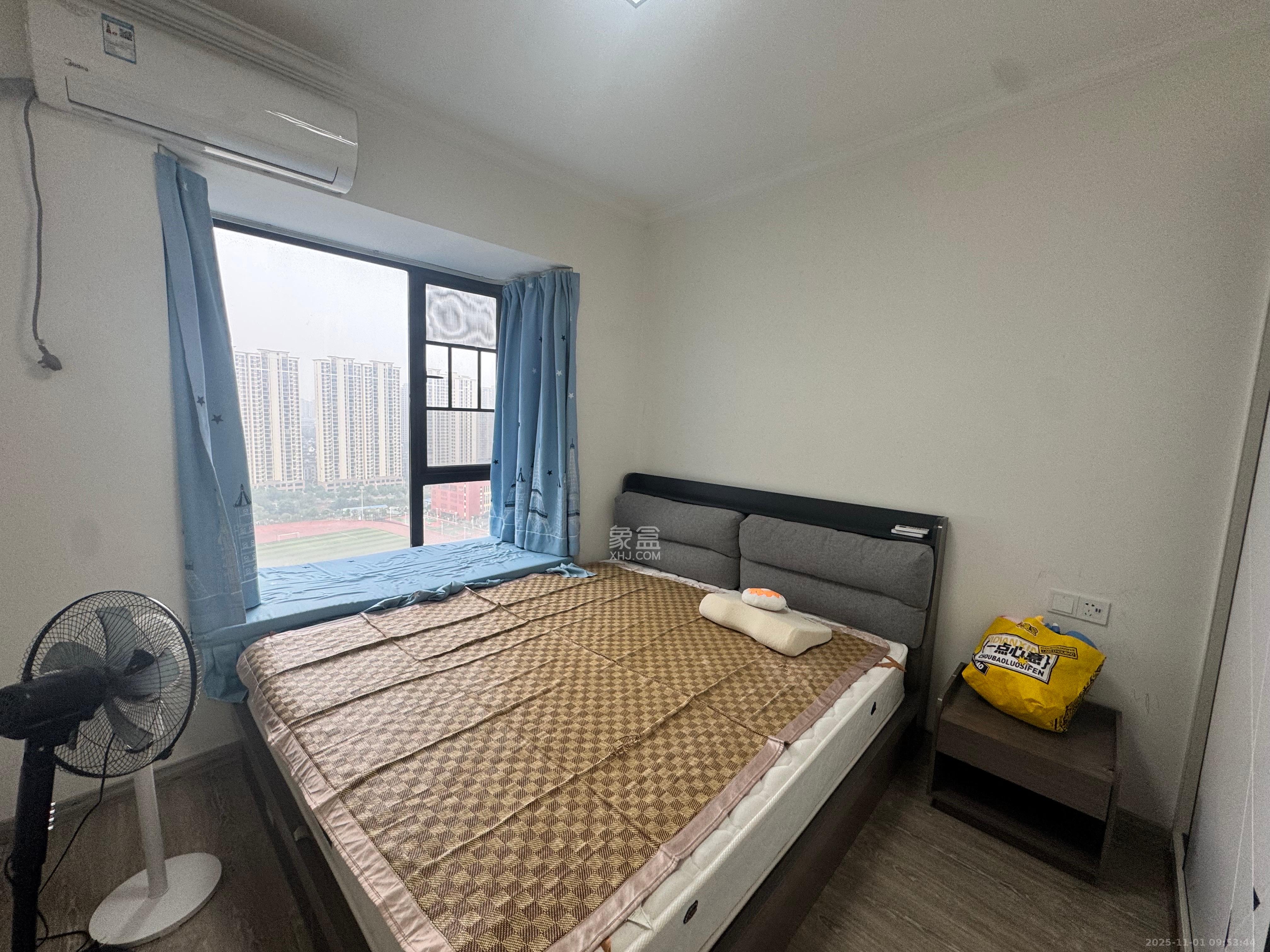 新新花园 2室1厅1卫 2100.0元/月 新新花园 2室1厅1卫 2100.0元/月室内图