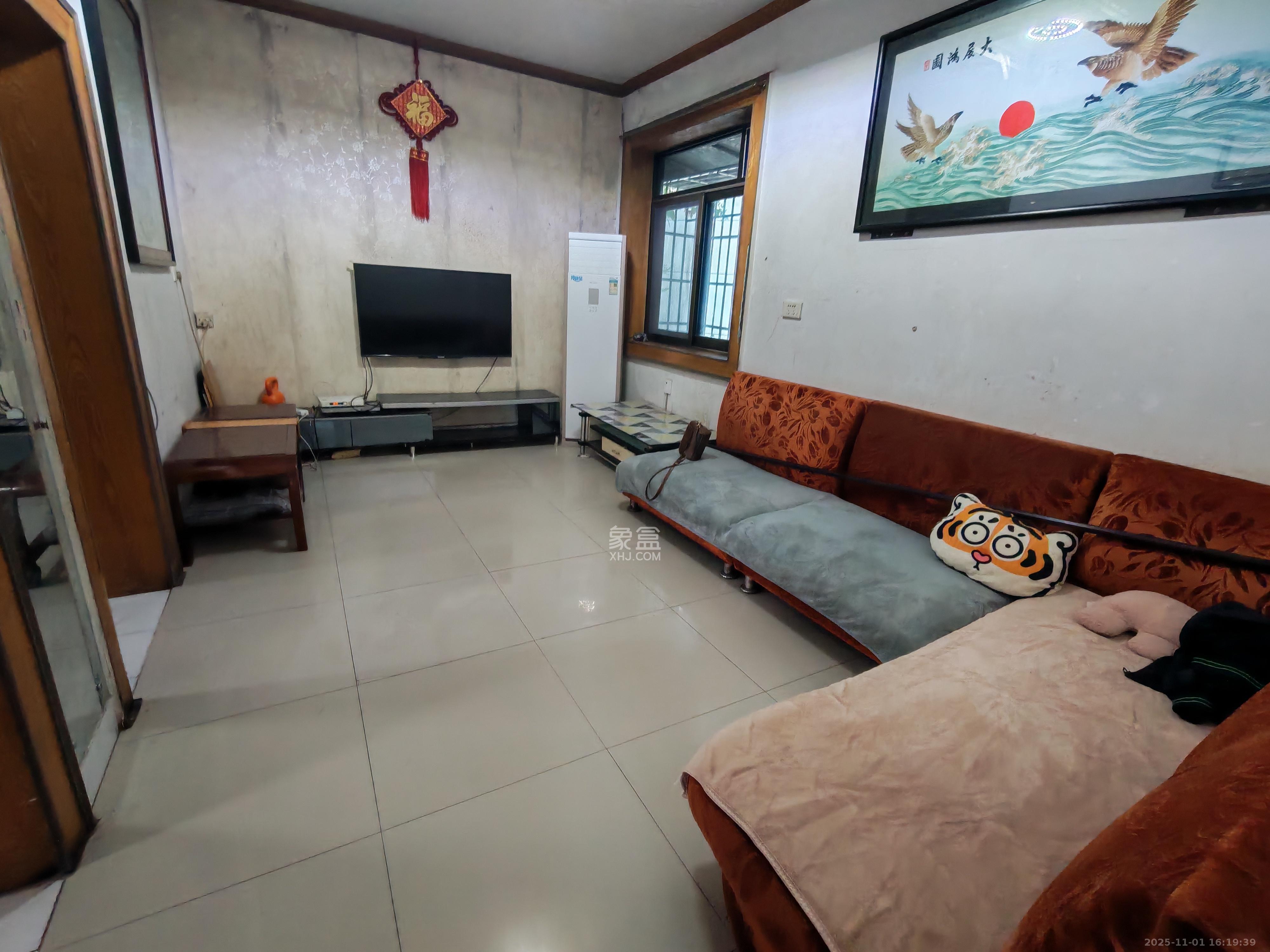 东瓜山二村 2室1厅1卫 1600.0元/月 东瓜山二村 2室1厅1卫 1600.0元/月室内图